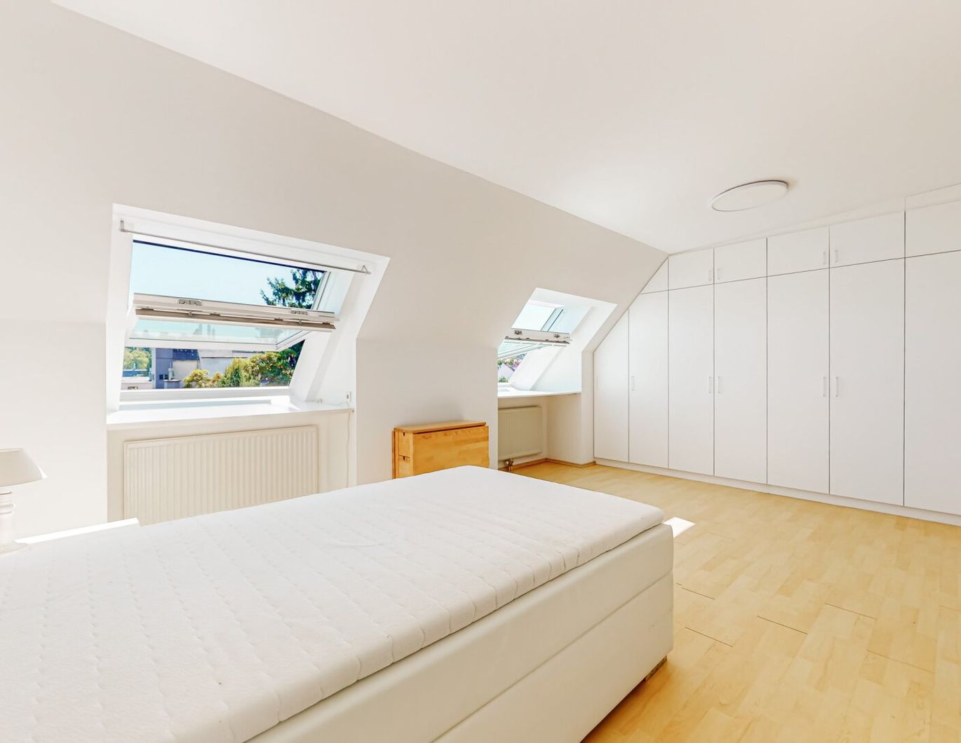 CHARMANTE GARCONNIERE MIT GRÜNBLICK & TG-STELLPLATZ IN GERSTHOF