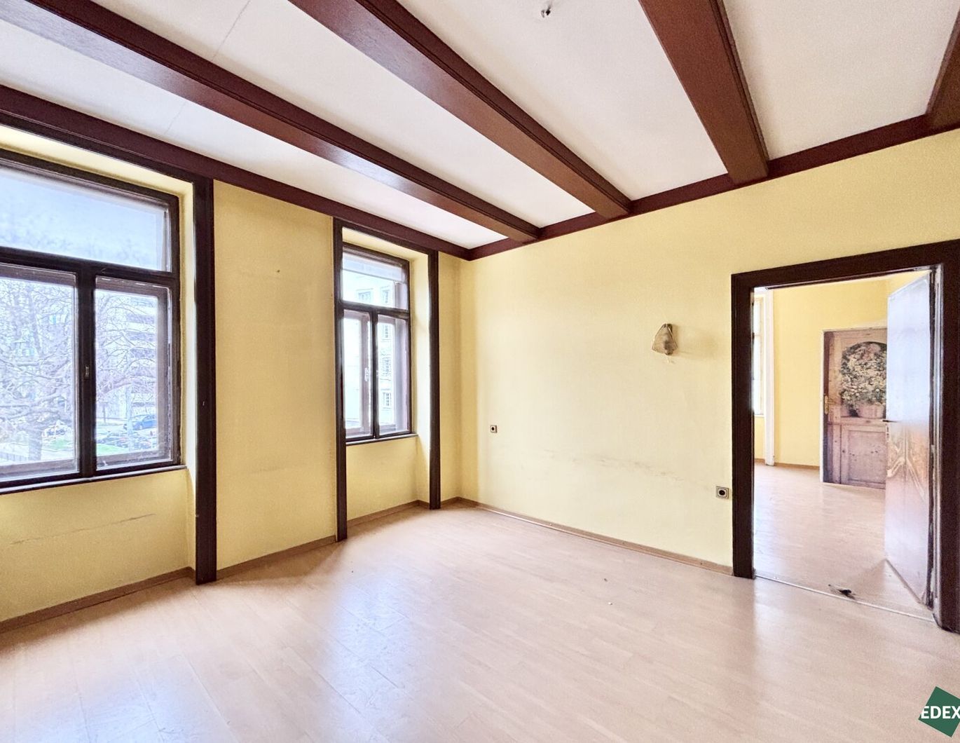 Sanierungsobjekt: 2 Zimmer Wohnung beim Erich-Auer-Park, 1140 Wien