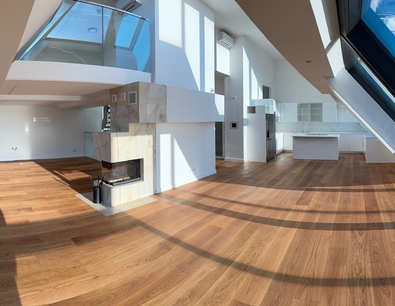 Blick über Wien!!! DG Wohnung im Herzen des 1. Bezirks!