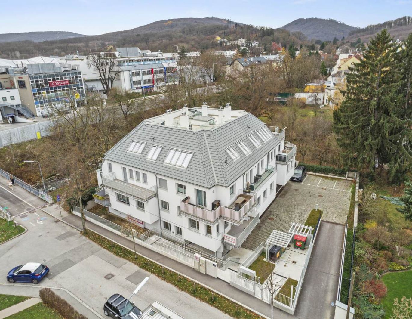 ++ TOP-NEUHEIT ++ MODERNE DREI Zimmer mit SONNIGER DACHTERRASSE