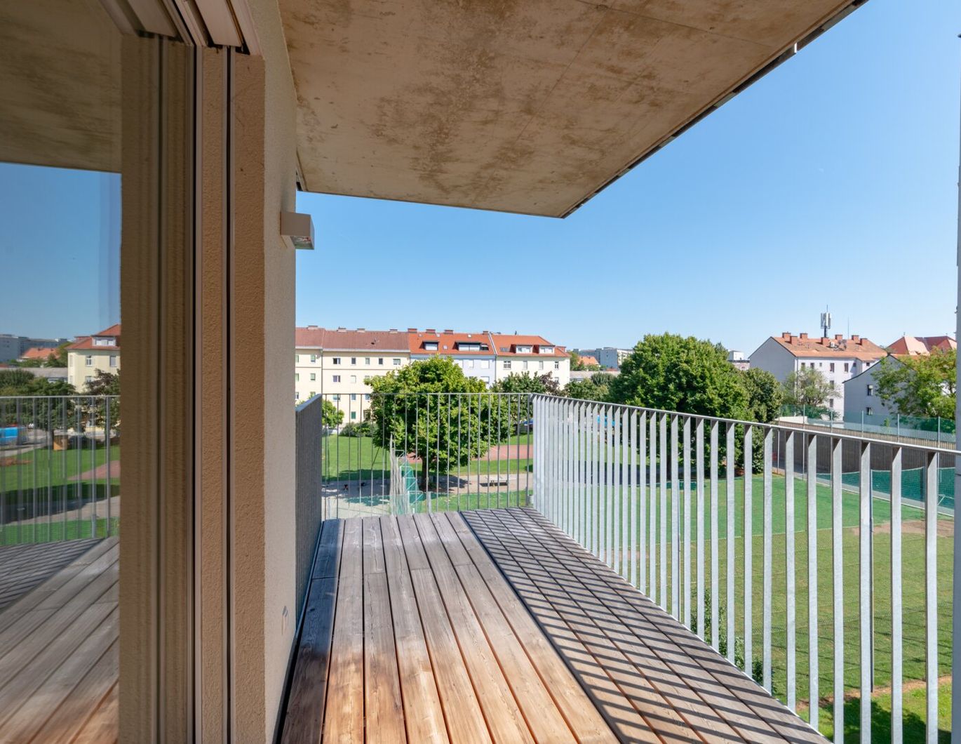 MODERNE 3-ZIMMER-WOHNUNG MIT BALKON
