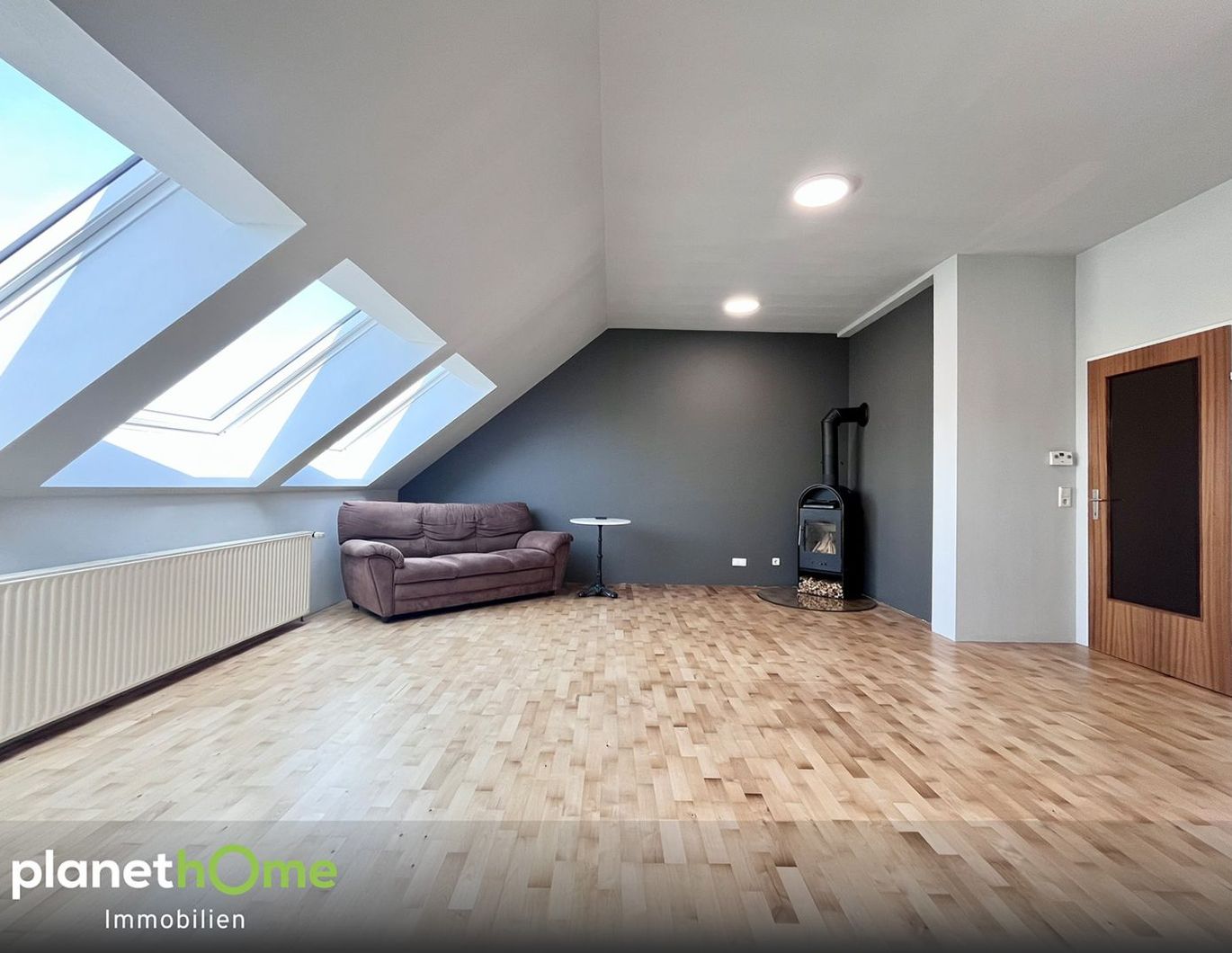 Favoriten trifft Sonnwendviertel - charmante DG-Wohnung mit Fernblick