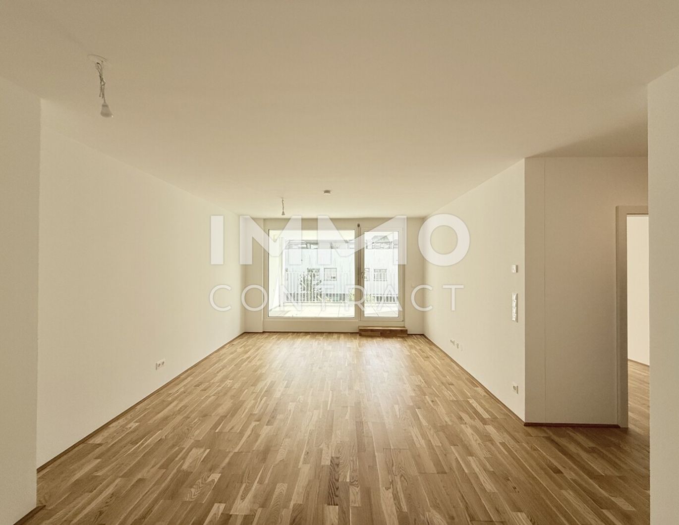 EDI N° 7 - großzügige 3 - Zimmer - Wohnung mit großer Freifläche