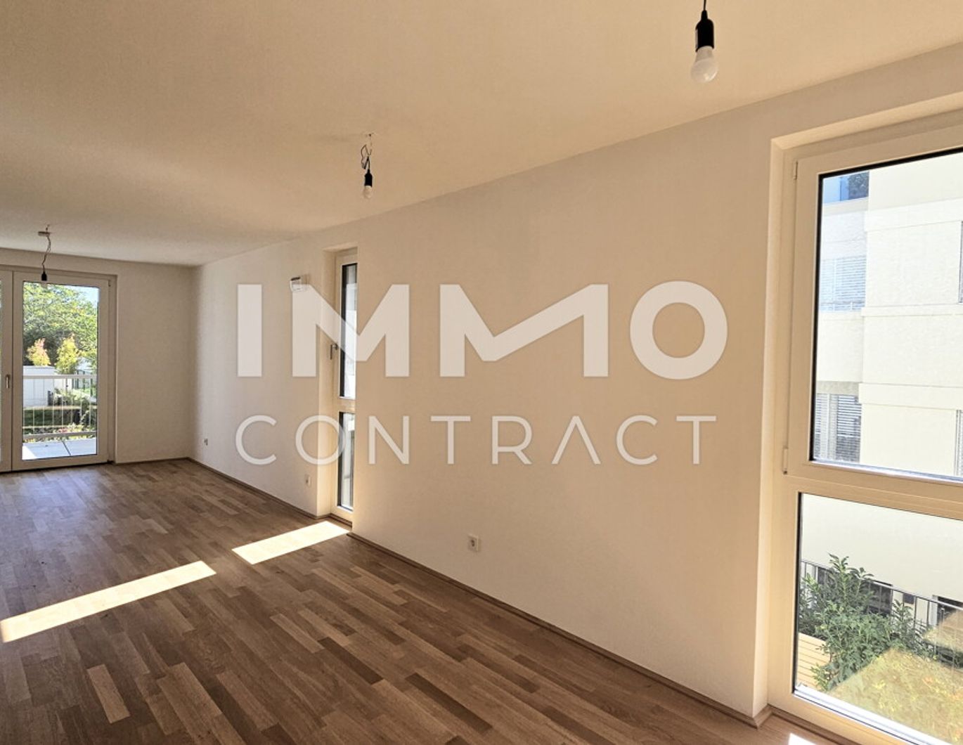 Grünblick und doch zentral: Helle 3-Zimmer-Wohnung mit Balkon m Erstbezug - Provisionsfrei!