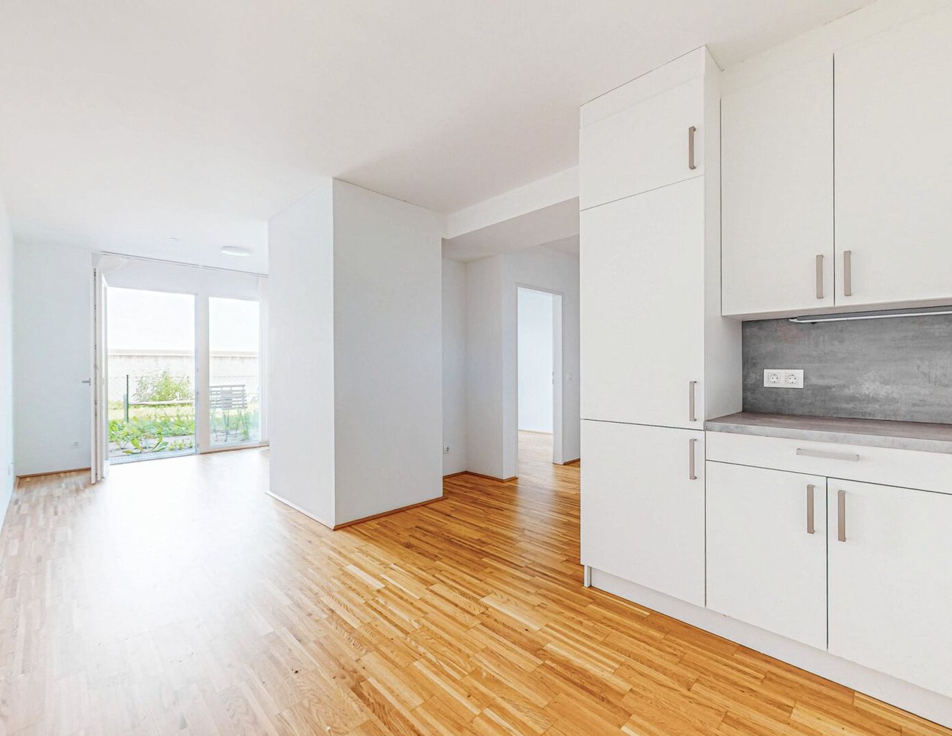 EINMALIGE CHANCE | 2-ZIMMER-NEUBAUWOHNUNG MIT TERRASSE & GARTEN