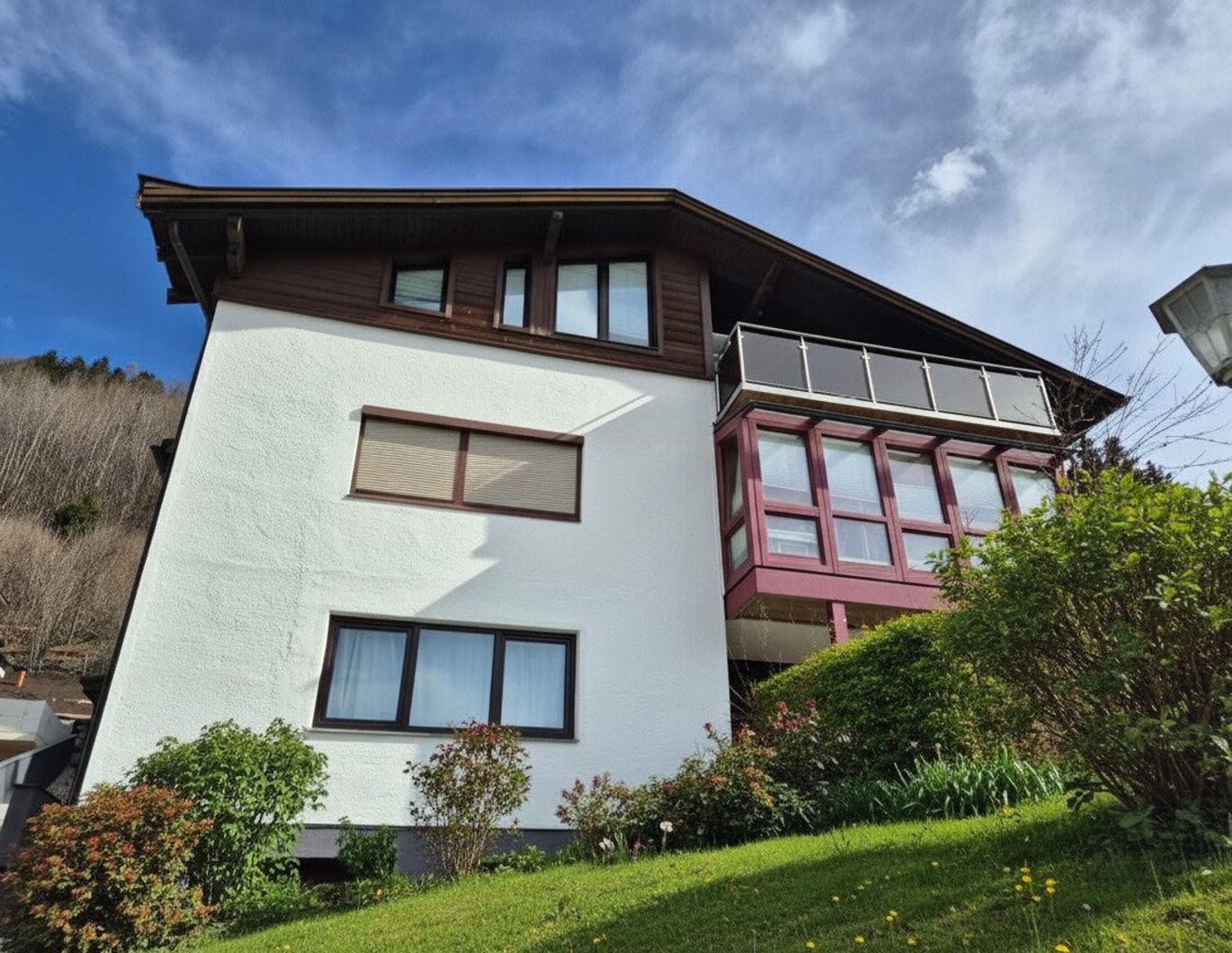 Top-Anlageobjekt !Schönes Mehrfamilienhaus mit 3 parifizierten Wohnungen
