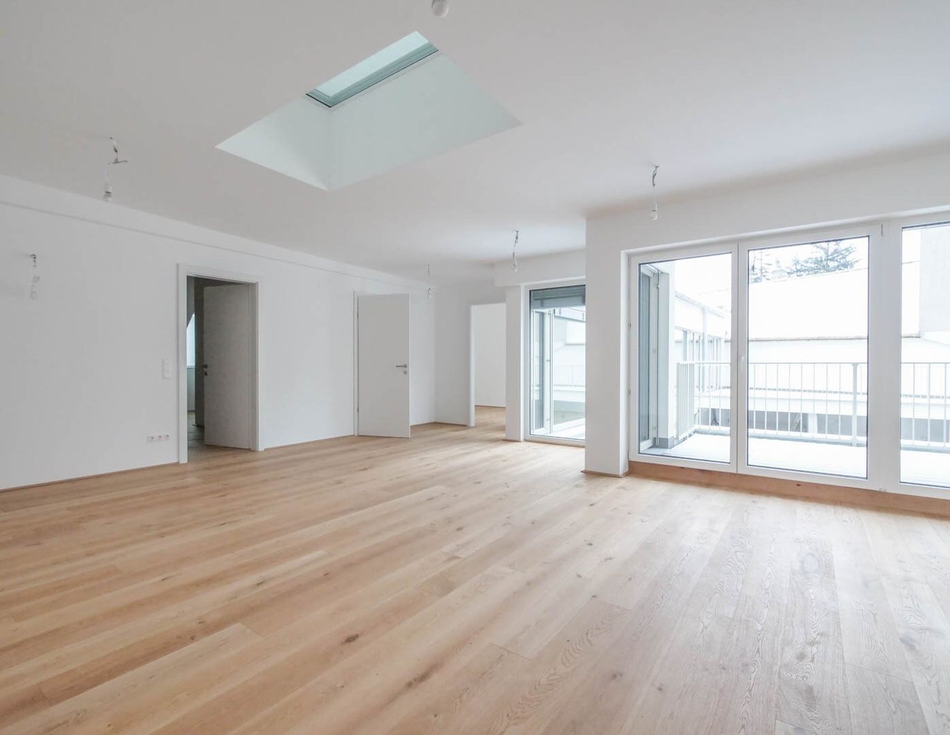 Erstbezug im Neubau! Luxus Dachgeschosswohnung / Erdwärmepumpe, Klimaanlage / Wohnen am WEIDLINGBACH / Top 5