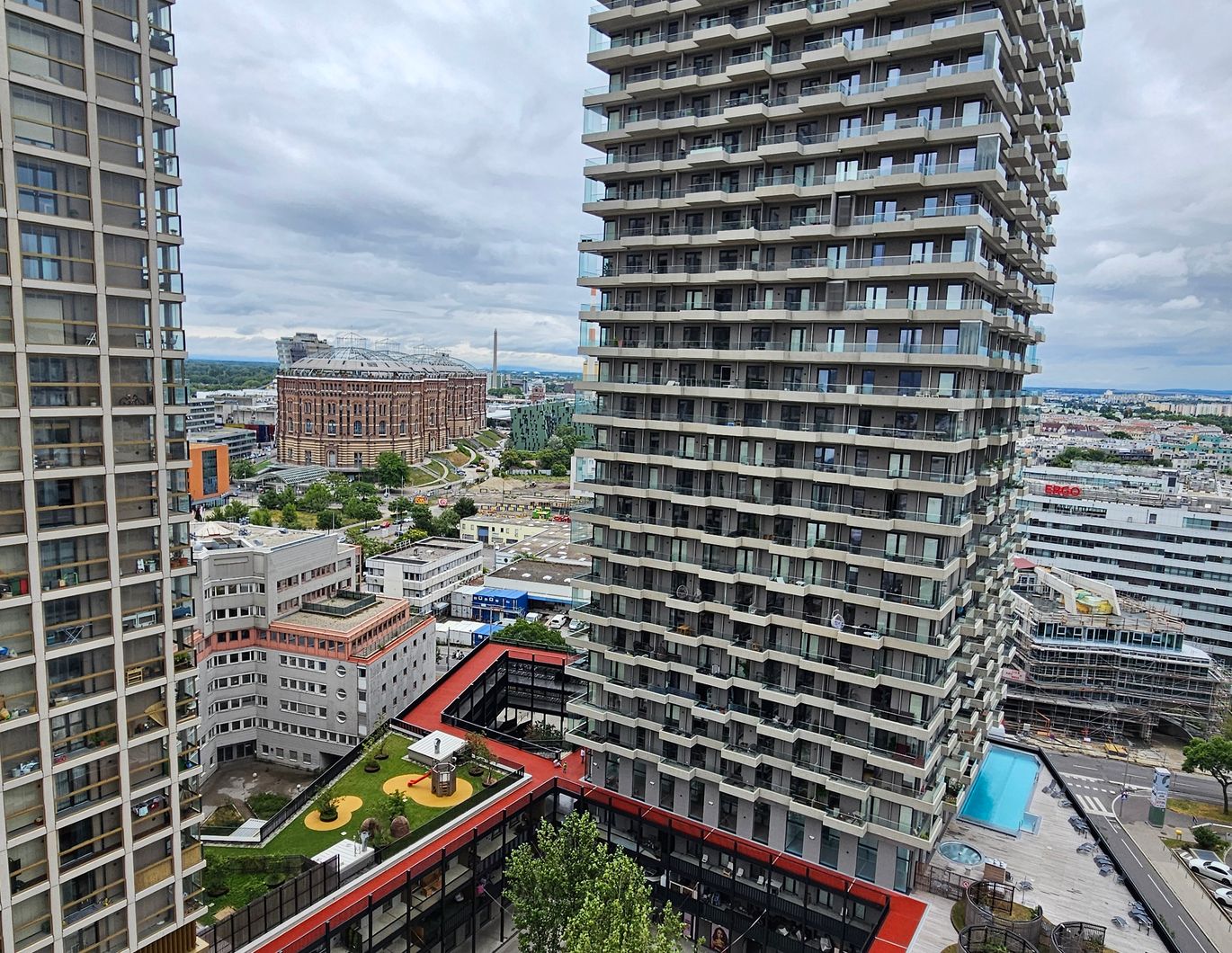 3 Bezirk Q Tower vollmöblierte 2-Zimmerwohnung mit Weitblick über Wien zu vermieten