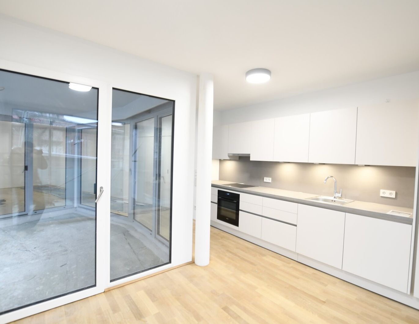 Erstbezug: Schöner 3-Zimmer-Neubau mit Terrasse und Garten