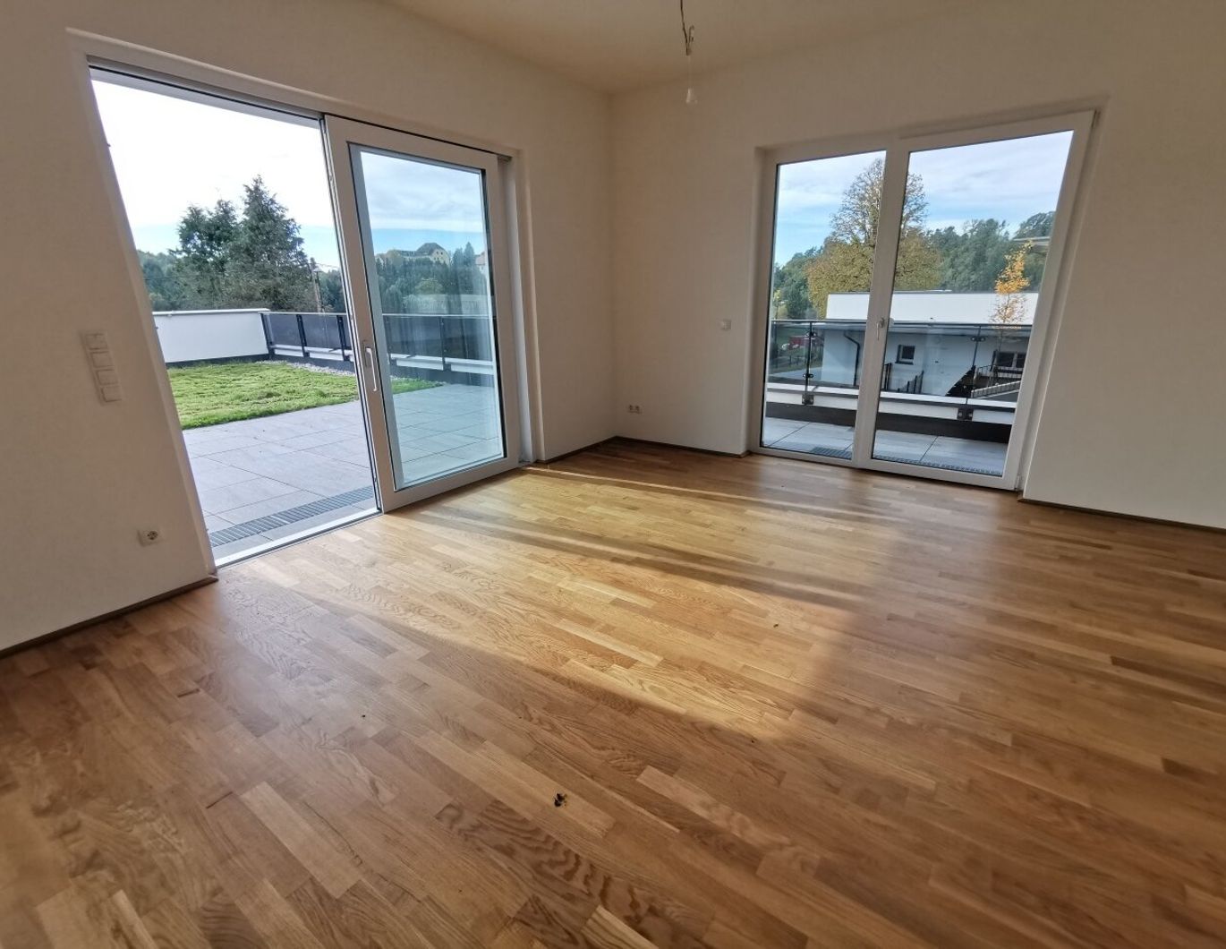 Erstbezug Nähe LKH: Schöne 3-Zimmer-Terrassenwohnung mit eigenem Garten nahe der Mariatroster Basilika und Leechwald! SONDERAKTION: 35 % Anzahlung - Restkaufpreis in 5 Jahren