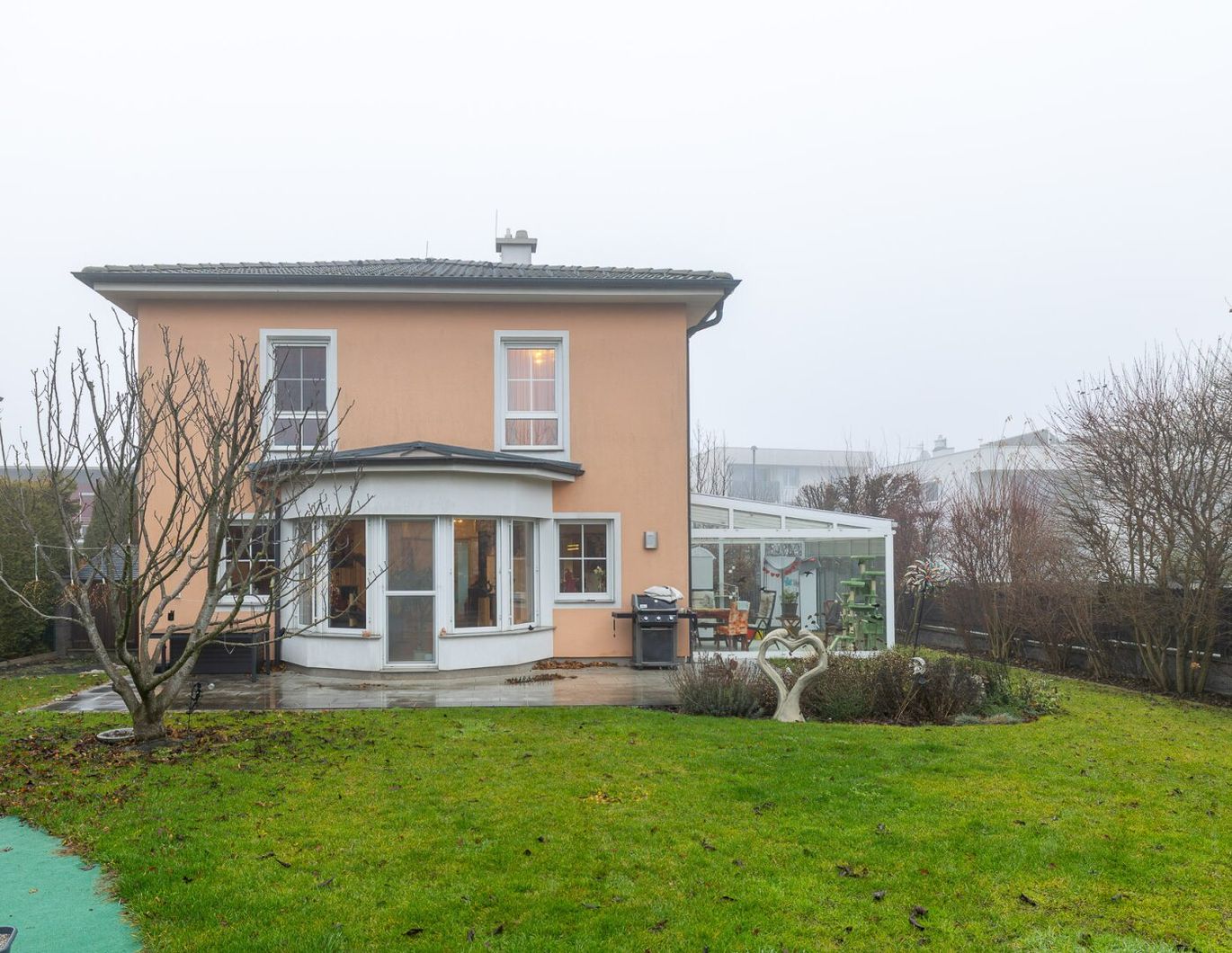 Familienfreundliches Haus nahe Bahnhof & Wien