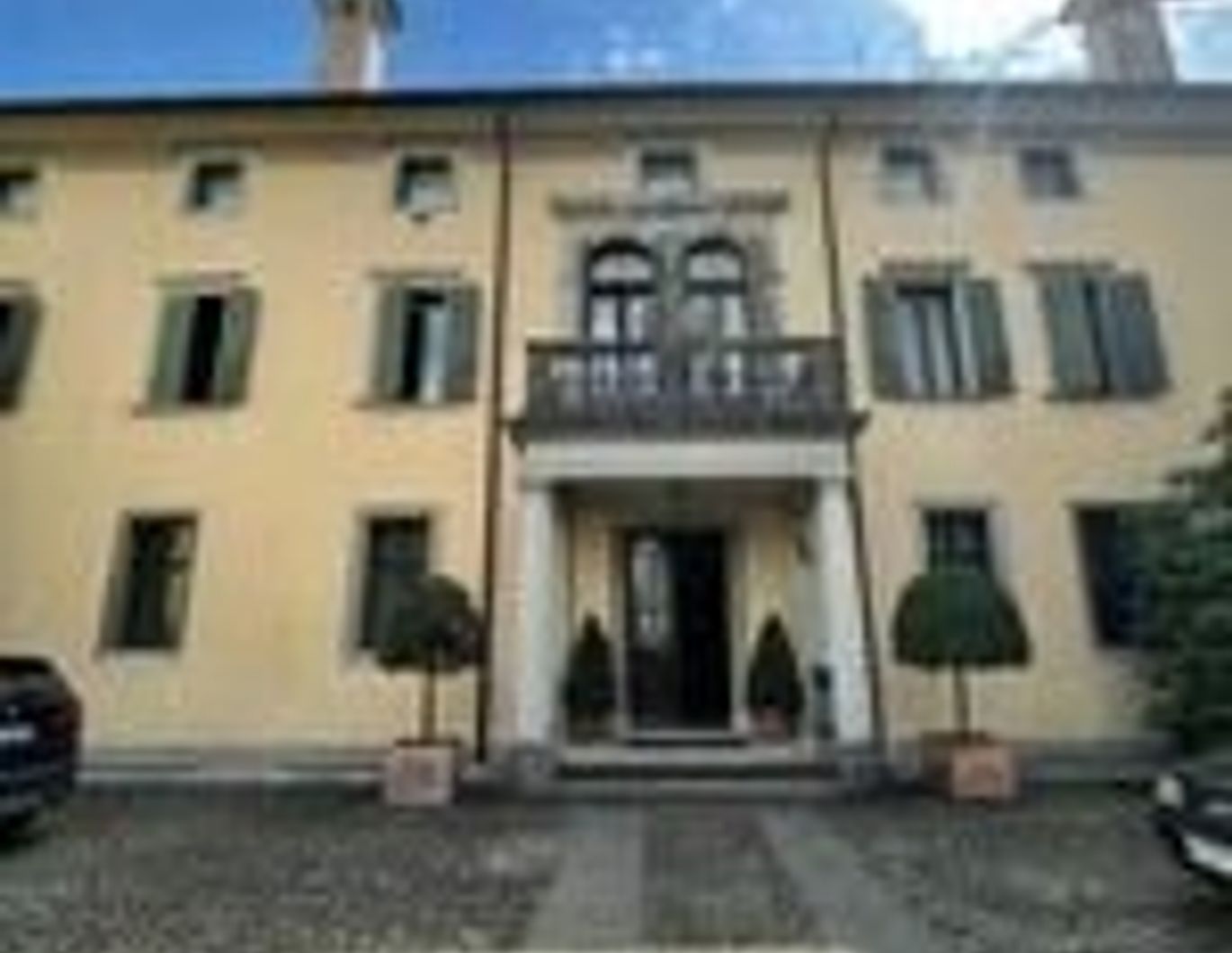 PALAZZO IM ZENTRUM VON UDINE IN PIAZZA 1 MAGGIO