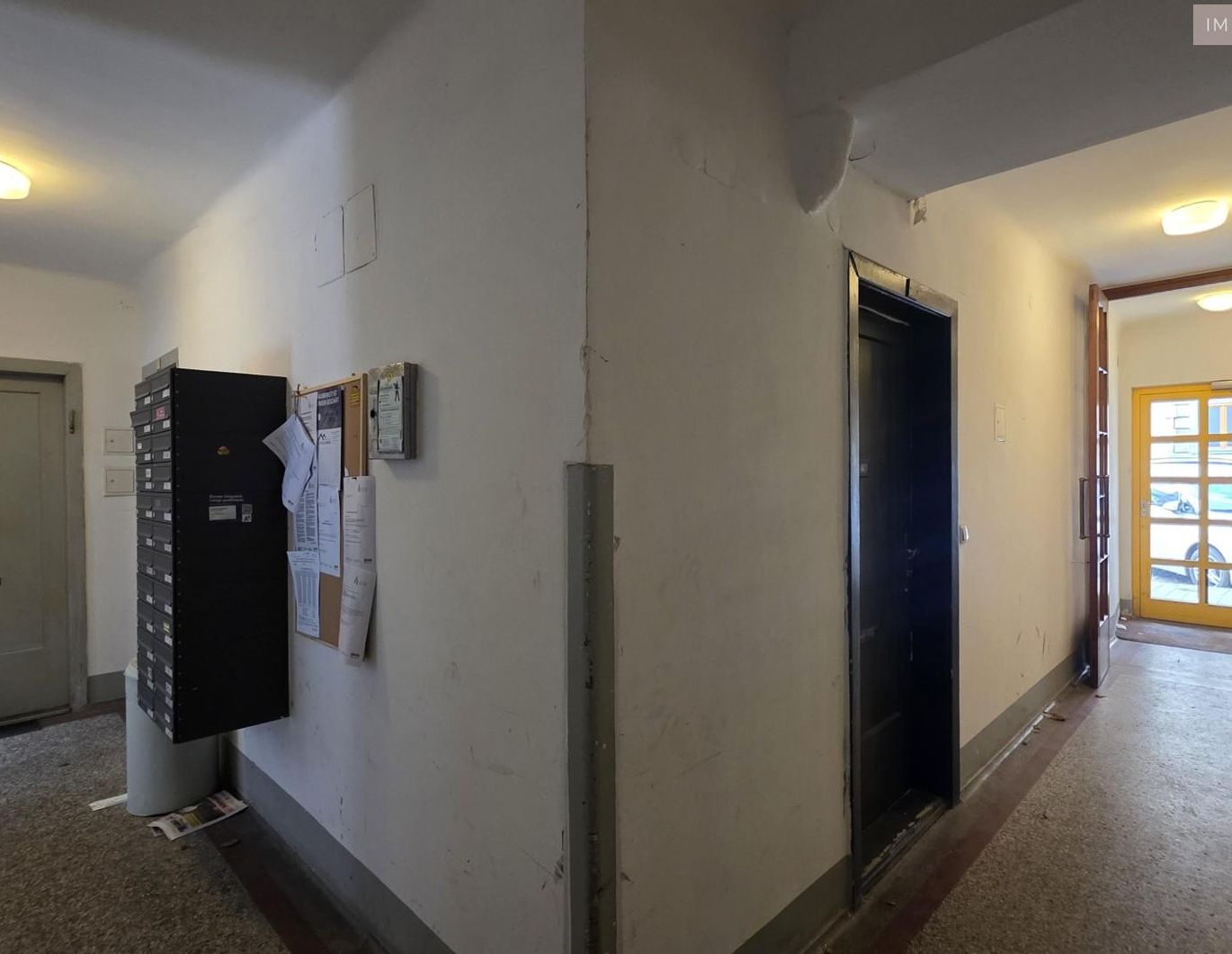 Sanierungsbedürftige Altbauwohnung im Erdgeschoß-FIXPREIS! € 99.000!