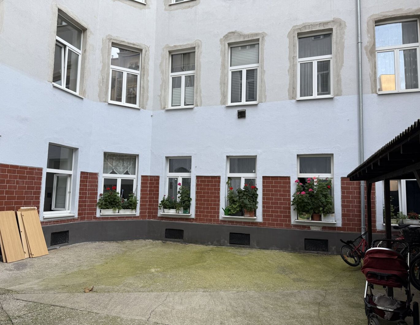 Wohnungspaket mit 18 Wohnungen in attraktiver Lage in U-Bahnnähe/Taborstraße