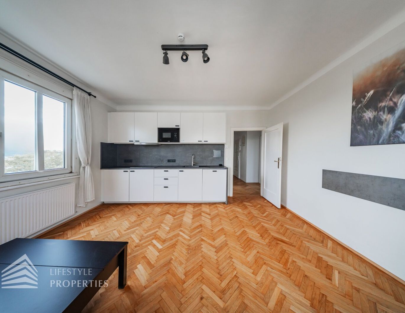 Helle 3-Zimmer Wohnung, Nähe Meiselmarkt