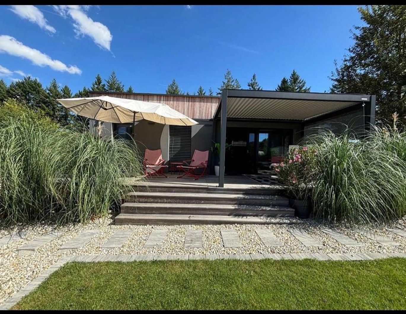Modernes Chalet mit Gästehaus - Wohnen wo Andere Urlaub machen (Provisionsfrei)