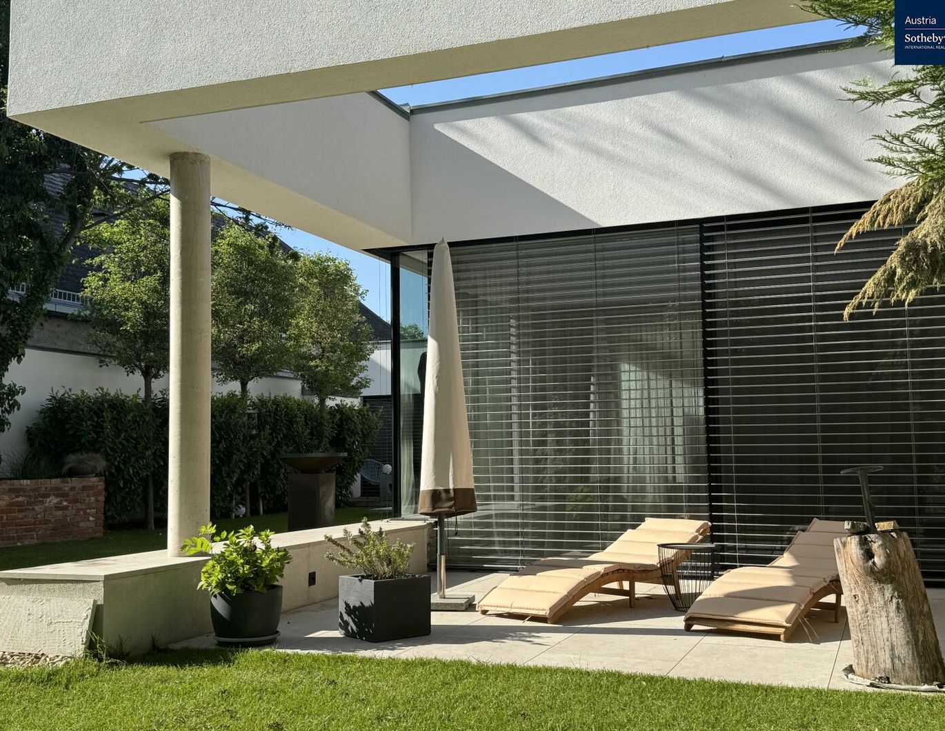 Privatsphäre & Perfektion - Architektenvilla mit Garten, drei Terrassen & Homeoffice
