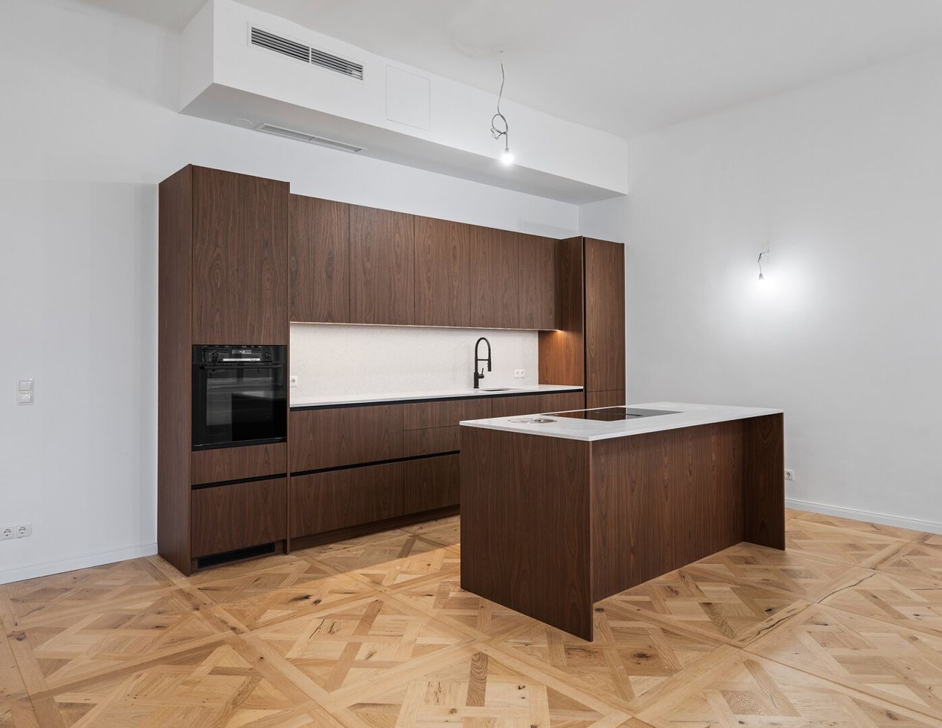 Exklusives Altbau-Juwel in 1010 Wien - 171 m² | 3 Zimmer | Klimaanlage | Premium Lage
