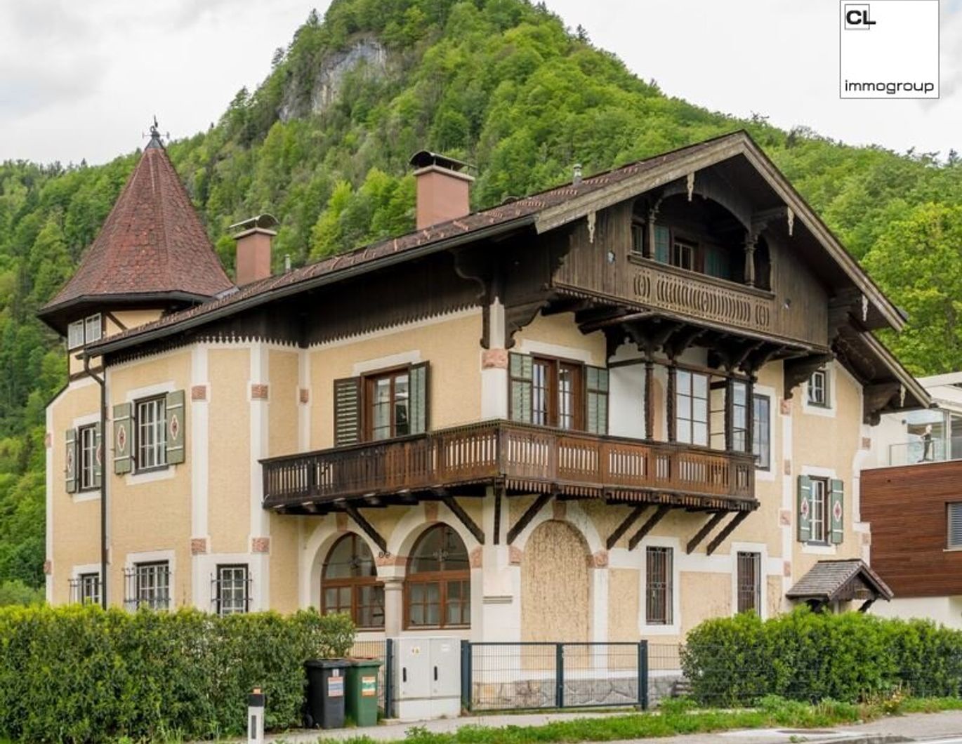 Historische VILLA am Mondsee mit BADEPLATZ