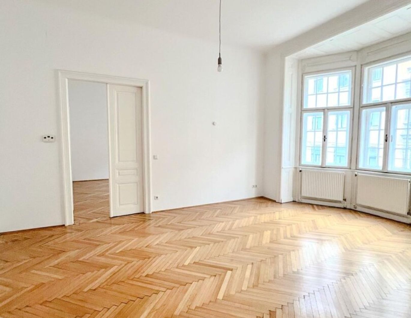 Stilvolle 4- Zimmer Wohnung, im wunderschönen Stilaltbau, 3. Bezirk!