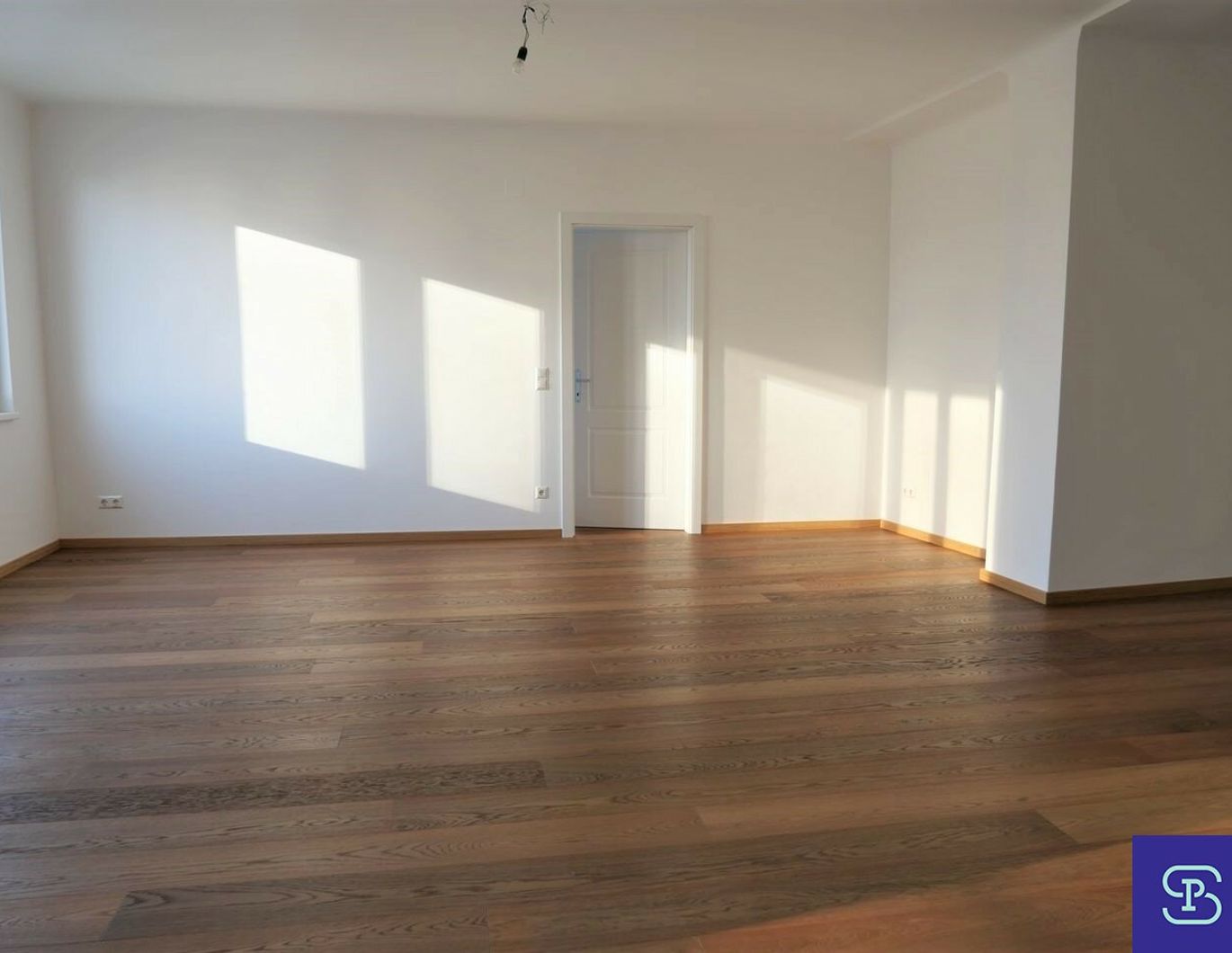 Provisionsfrei:Toprenovierter 76m² Neubau mit Einbauküche und Balkon - 1010 Wien