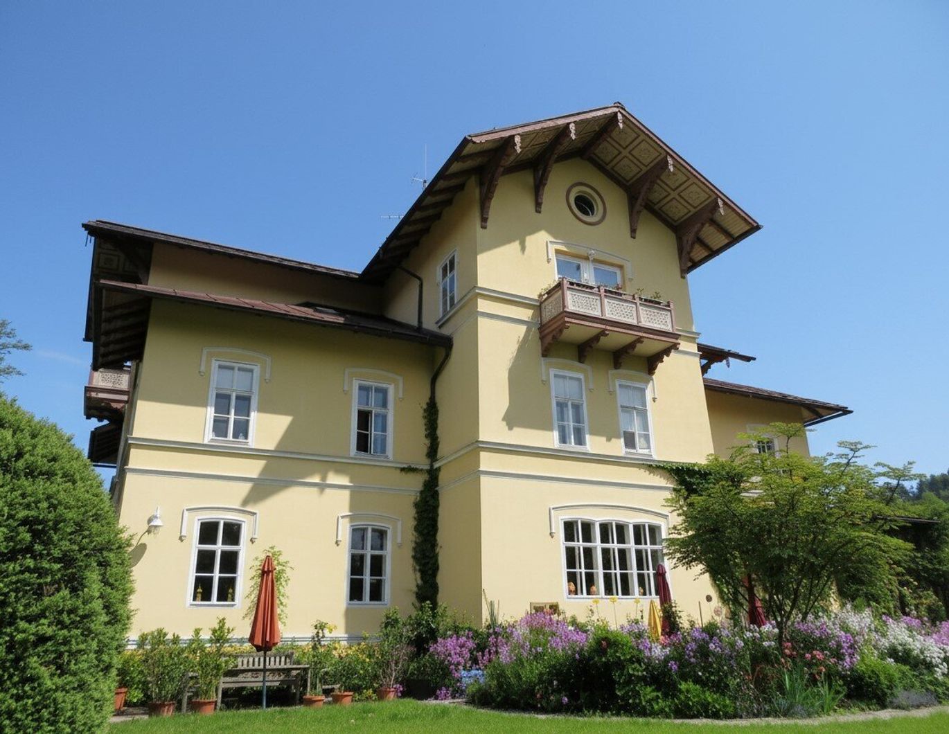 RARITÄT zur Miete! Charmante Großgarconniere in Villenlage Oberalm