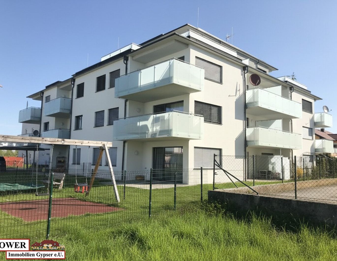 Sonnige 4-Zimmer-Wohnung in Mattighofen: Ihr neues Zuhause mit 2 Balkonen!