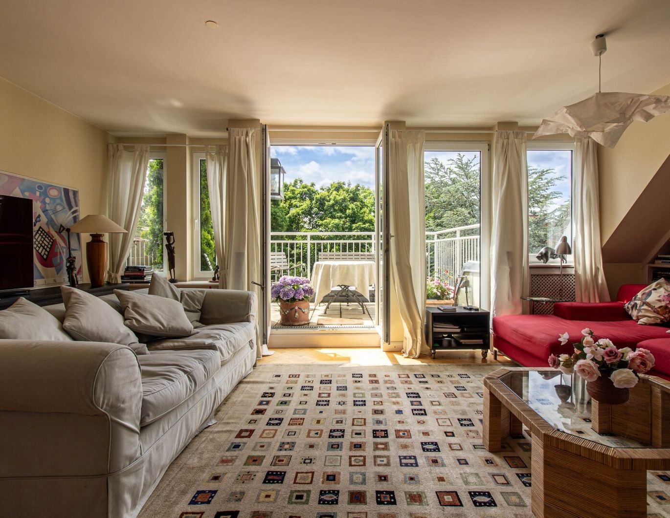 PENTHOUSE - Ruhig, Perfekt Erreichbar , WANDLUNGSFÄHIG (bis 5 Schlafräume) mit TERRASSEN und PHANTASTISCHEM AUSBLICK