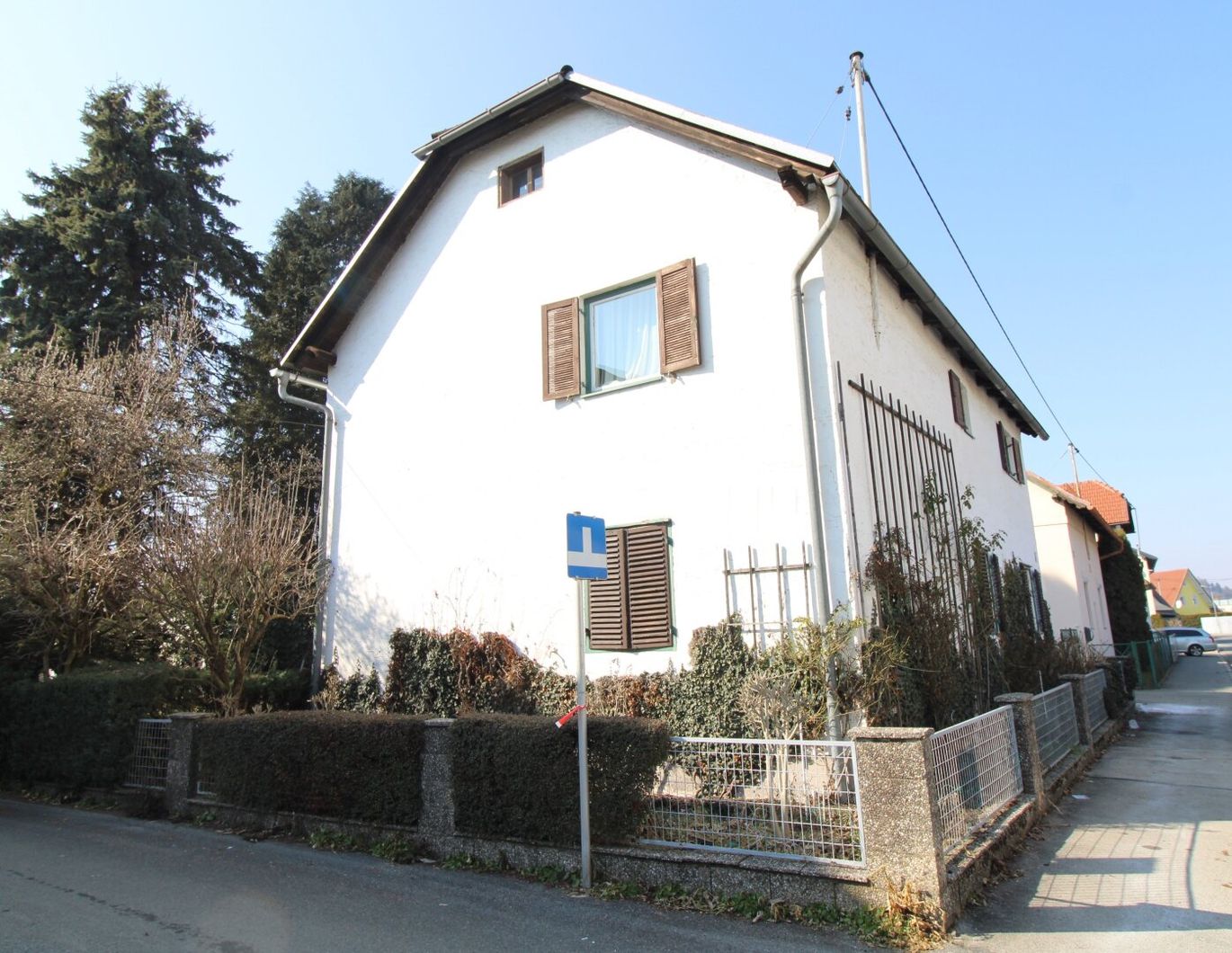Älteres schönes Wohnhaus in toller Wohngegend