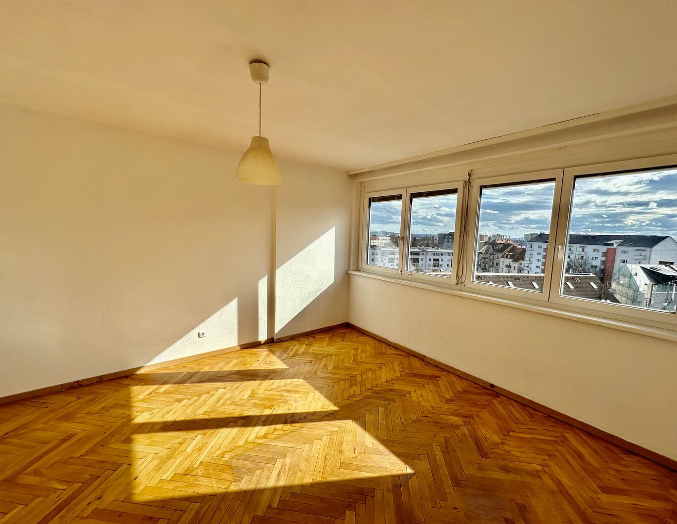 Innenstadtwohnung mit Blick über die Dachlandschaft - bestens vermietet!