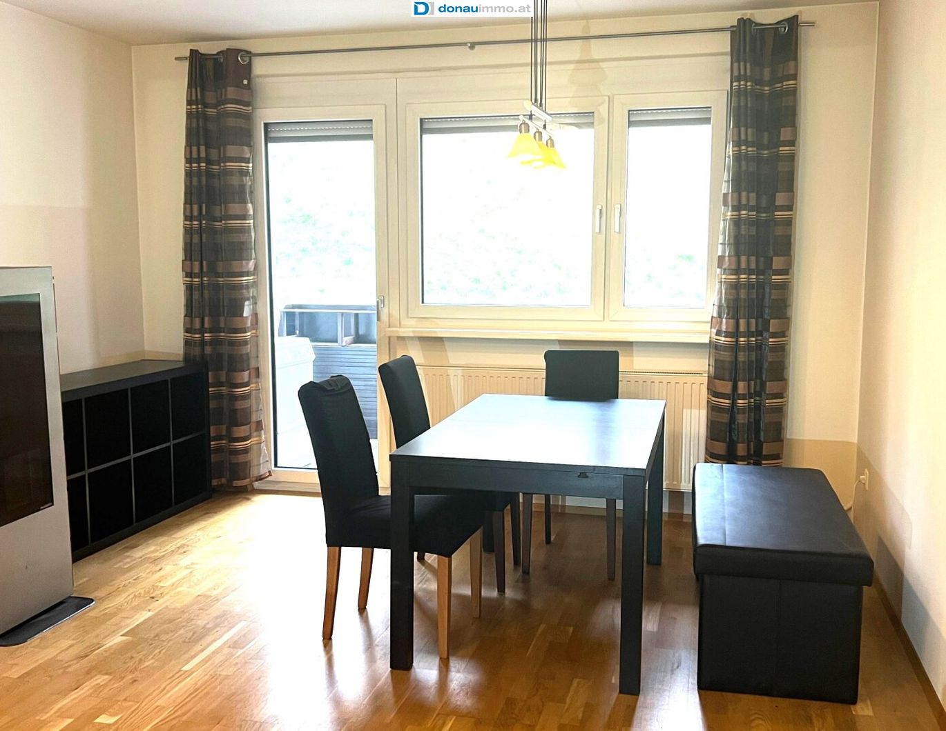 2870 Aspang-Markt, Moderne Eigentumswohnung in Ruhelage mit Westloggia
