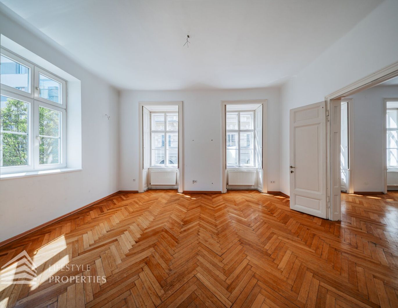 Helle 4-Zimmer Wohnung in ruhiger Lage, Nähe Mariahilfer Straße