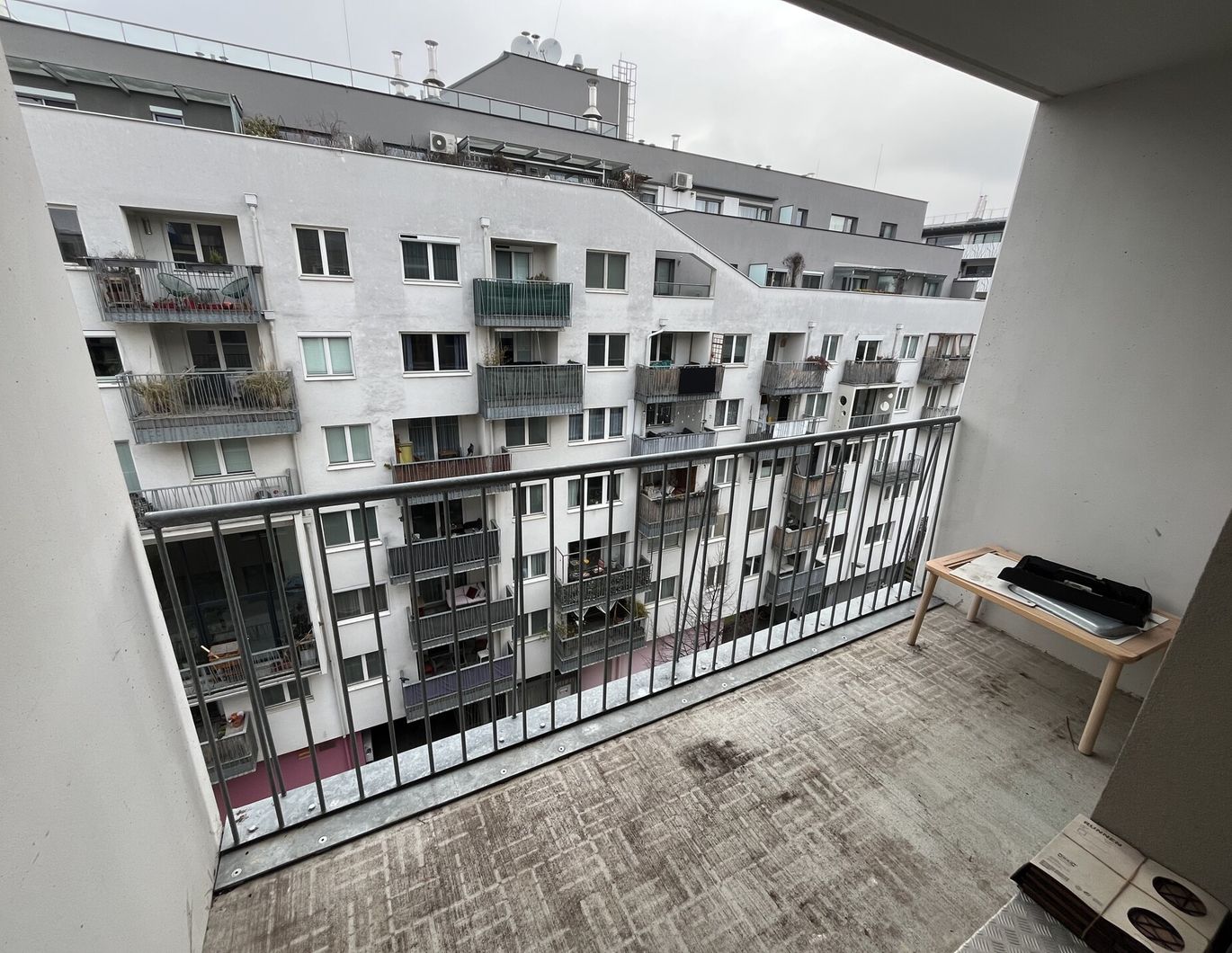 UNBEFRISTET: Wohnen im Nordbahnviertel! 4-Zimmer-Wohnung mit Loggia im 6. Liftstock - zu mieten in 1020 Wien