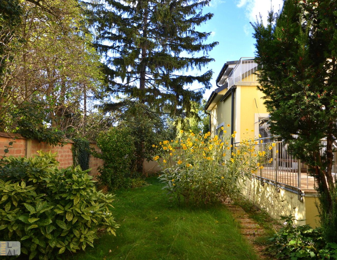 Charmante Luxus-Villa in Deutsch-Wagram
