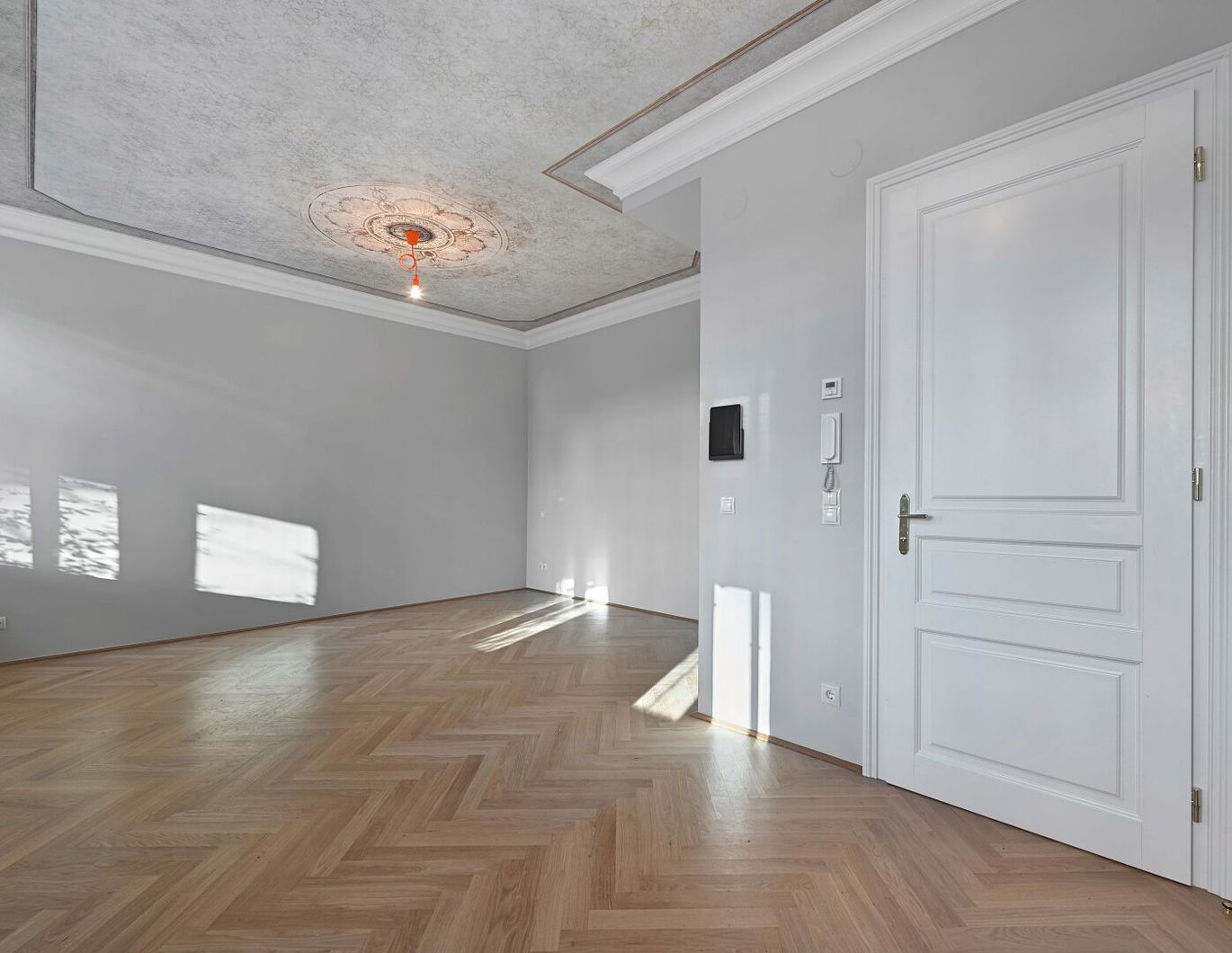 Schönbrunner Straße 60 - Elegante Altbau-Stadtresidenzen