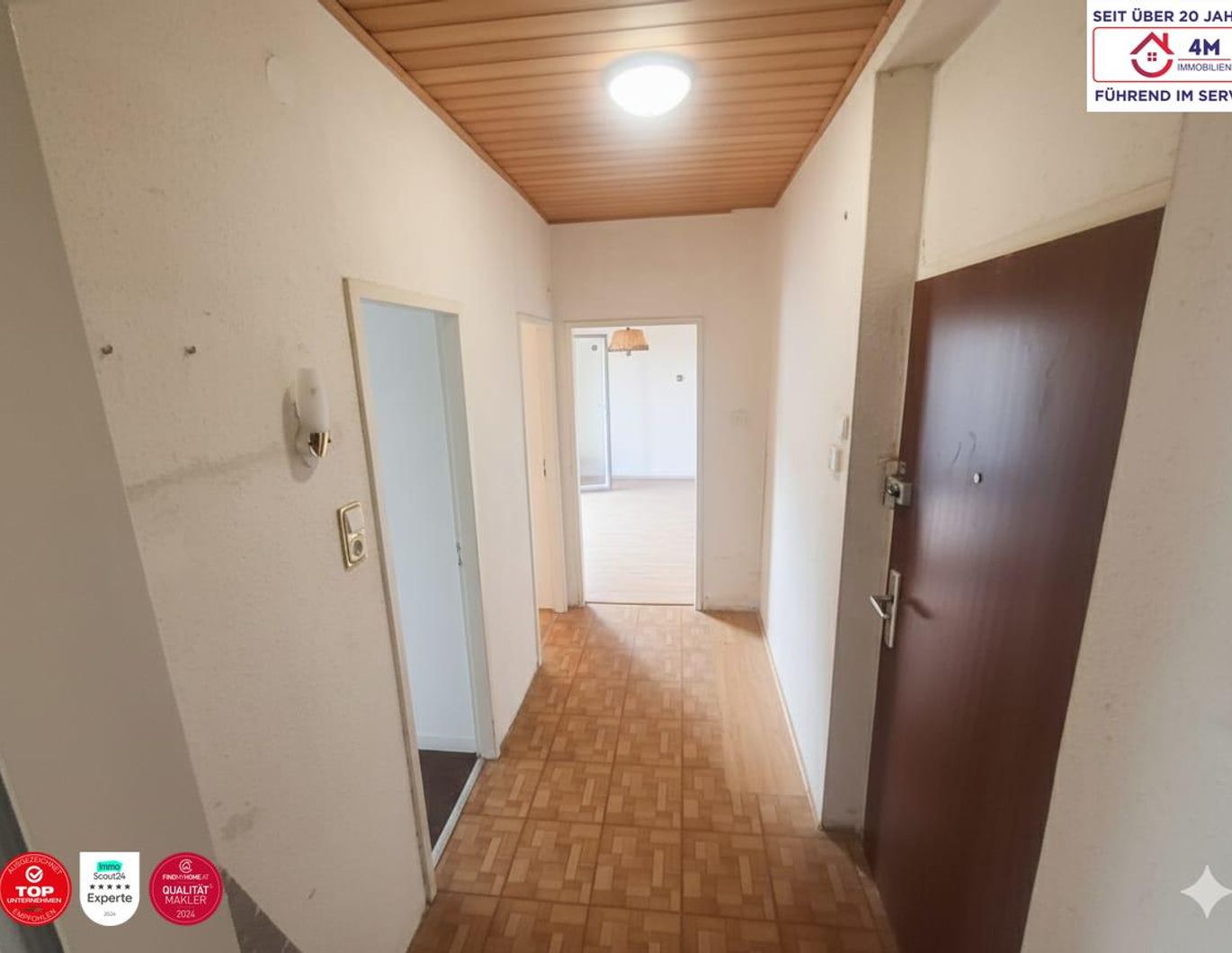 2 Zimmer mit Balkon - ideal für Singles oder Paare