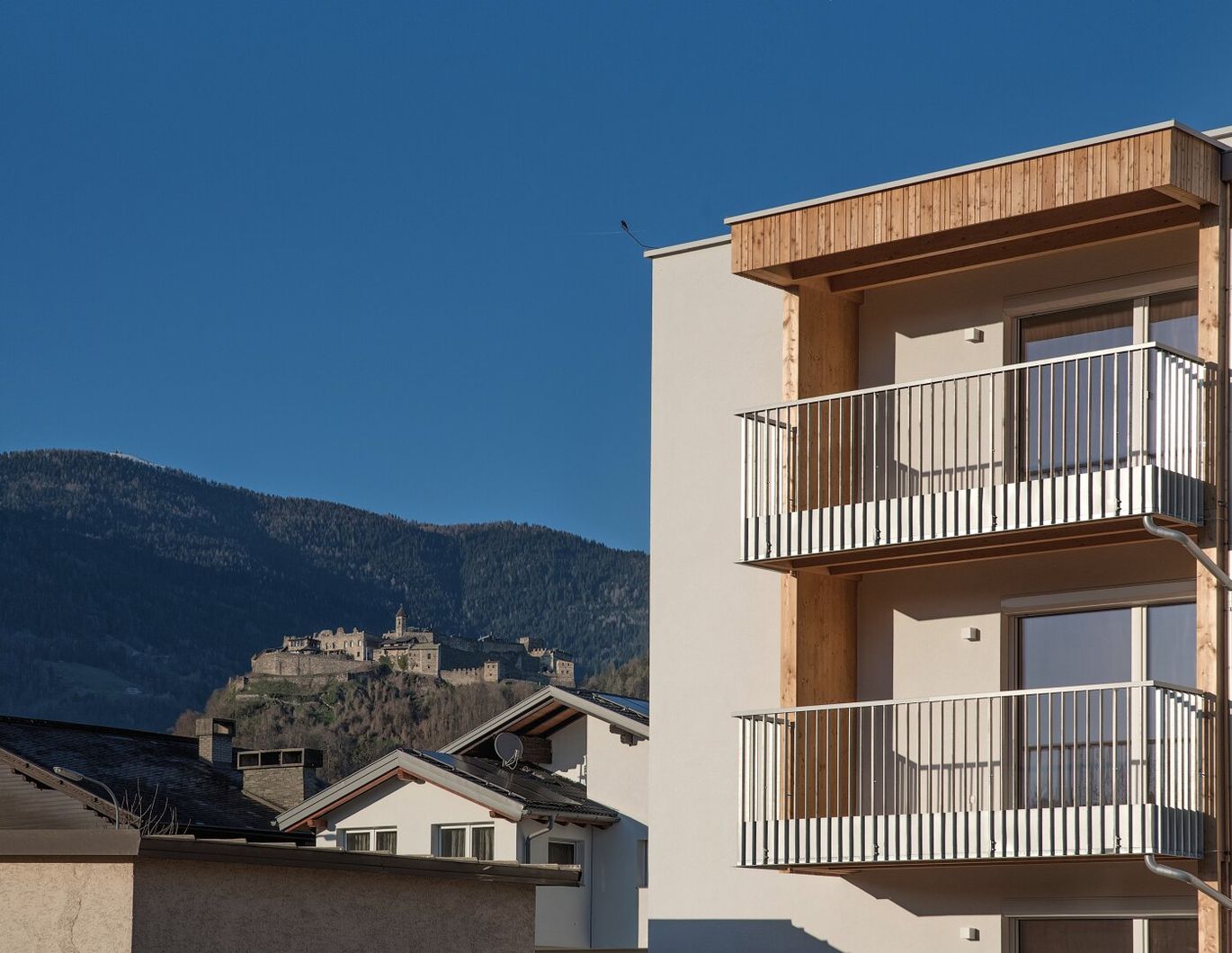 3-Zimmer-Anlegerwohnung mit Balkon und Loggia, nachhaltige Bauweise, barrierefrei, Landskron - zukunftssichere Investition