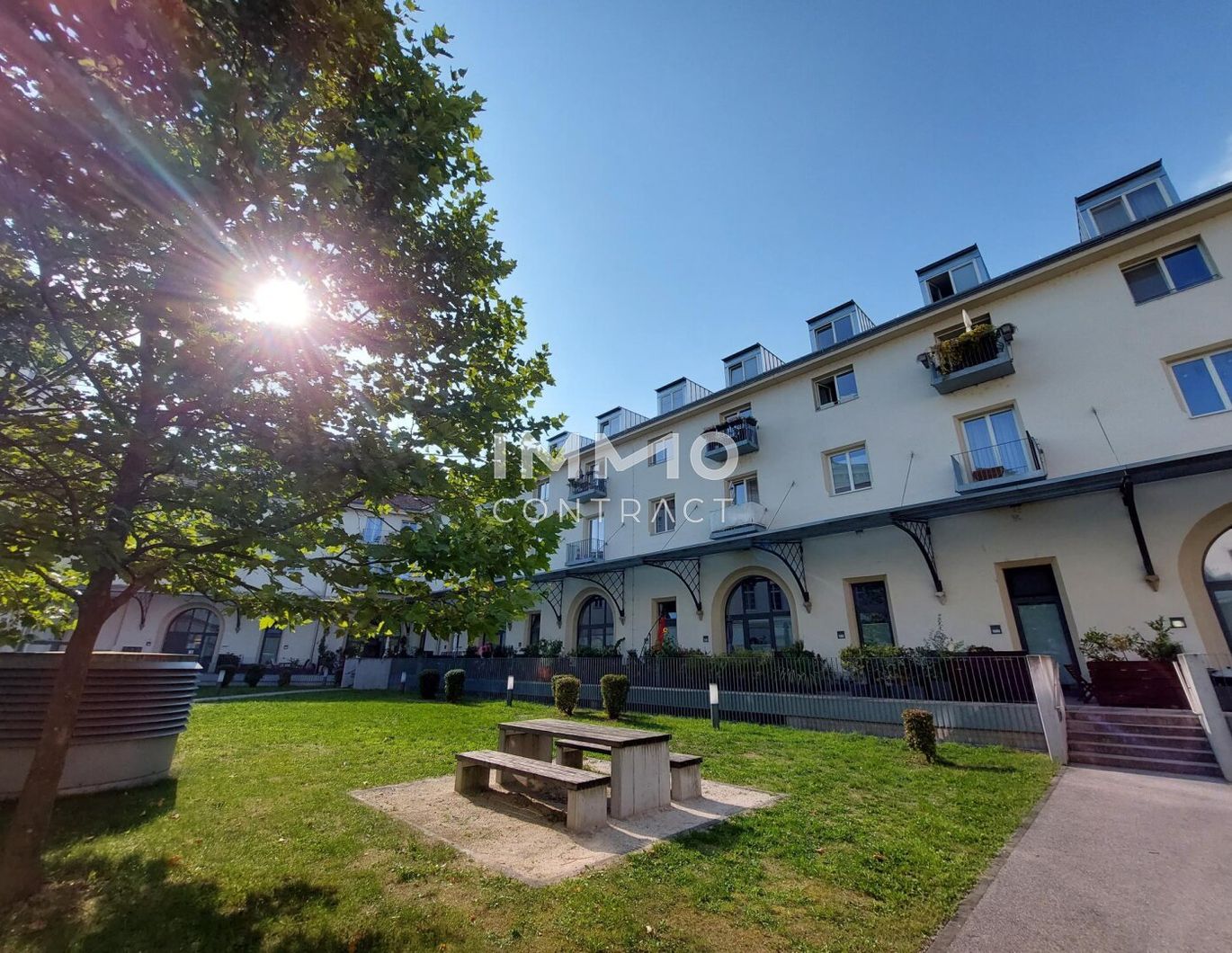 Sonnige 3-Zimmer Maisonette im Palais Zollamt