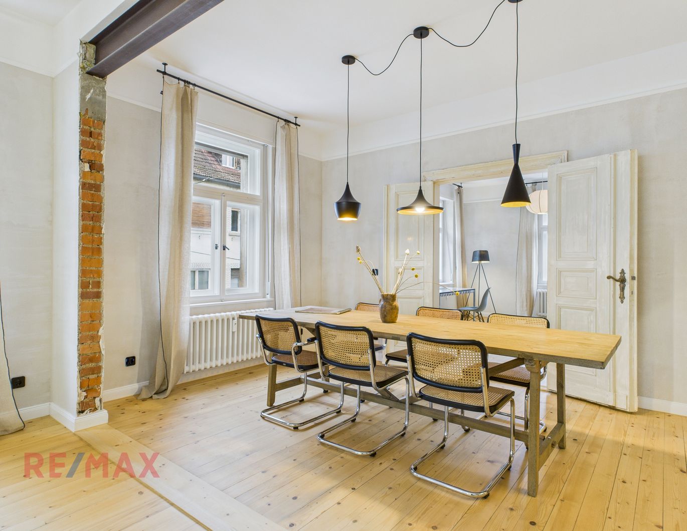 Exklusives Wohnerlebnis auf 150 m² - designvoll saniert, nahe See und Stadt