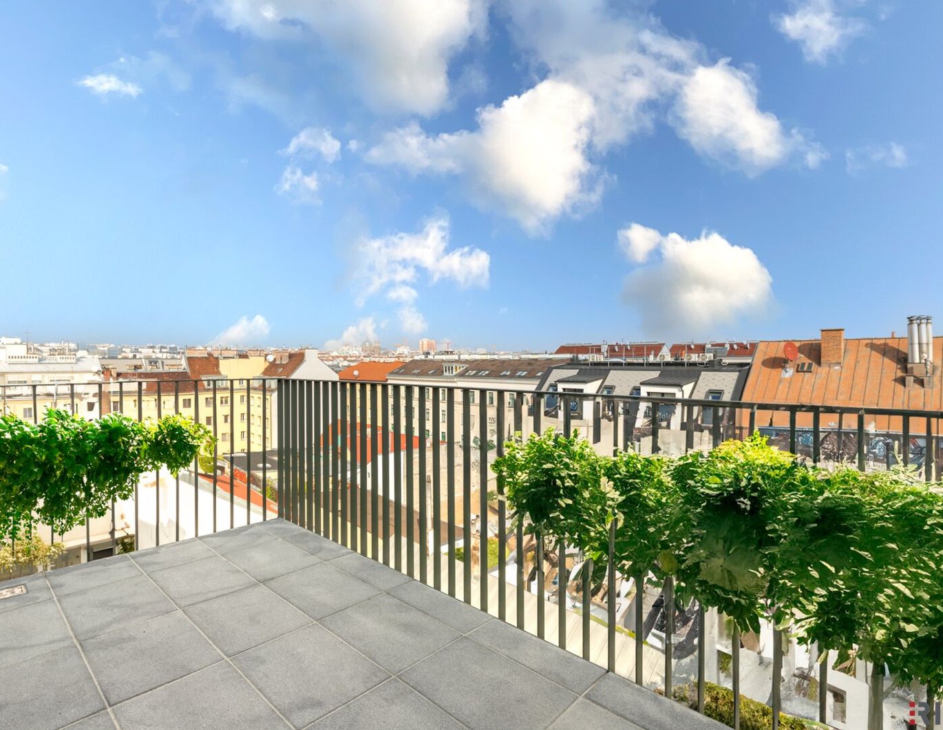 ERSTBEZUG MIT FERNBLICK | Dachgeschoss mit ca. 10 m² INNENHOF-BALKON/TERRASSE | TG-Stellplatz optional | Nachhaltiges Wohnbauprojekt