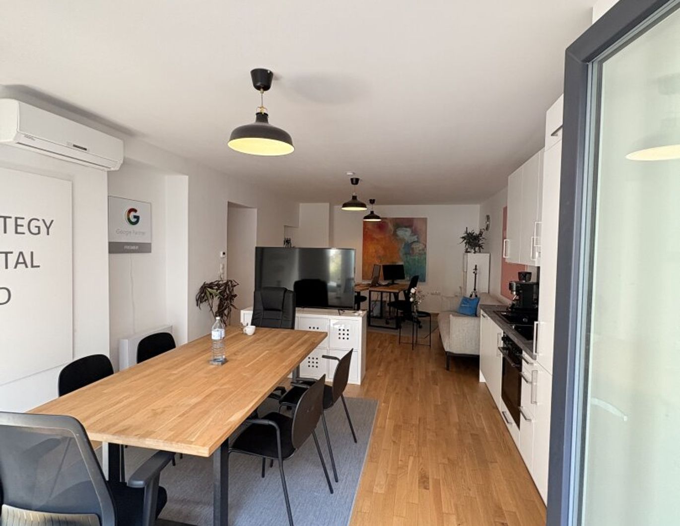 Wunderschöne und ruhige 1 Zimmerwohnung in Top Lage