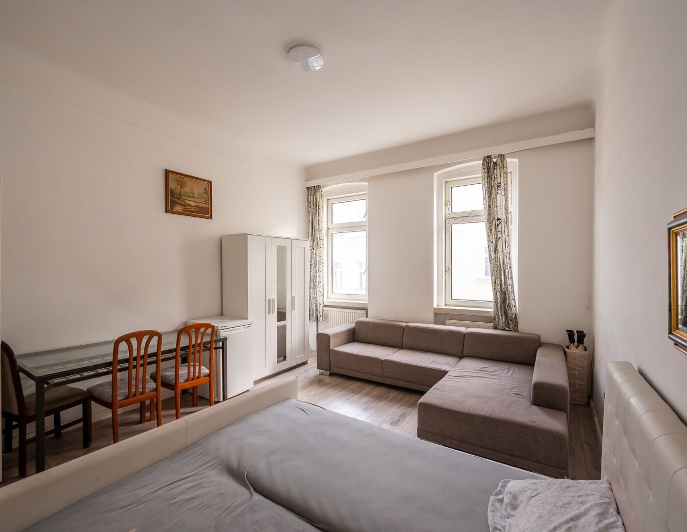 ++NEU++ sanierungsbedürftige 1-Zimmer Altbauwohnung zum Selbstverwirklichen!