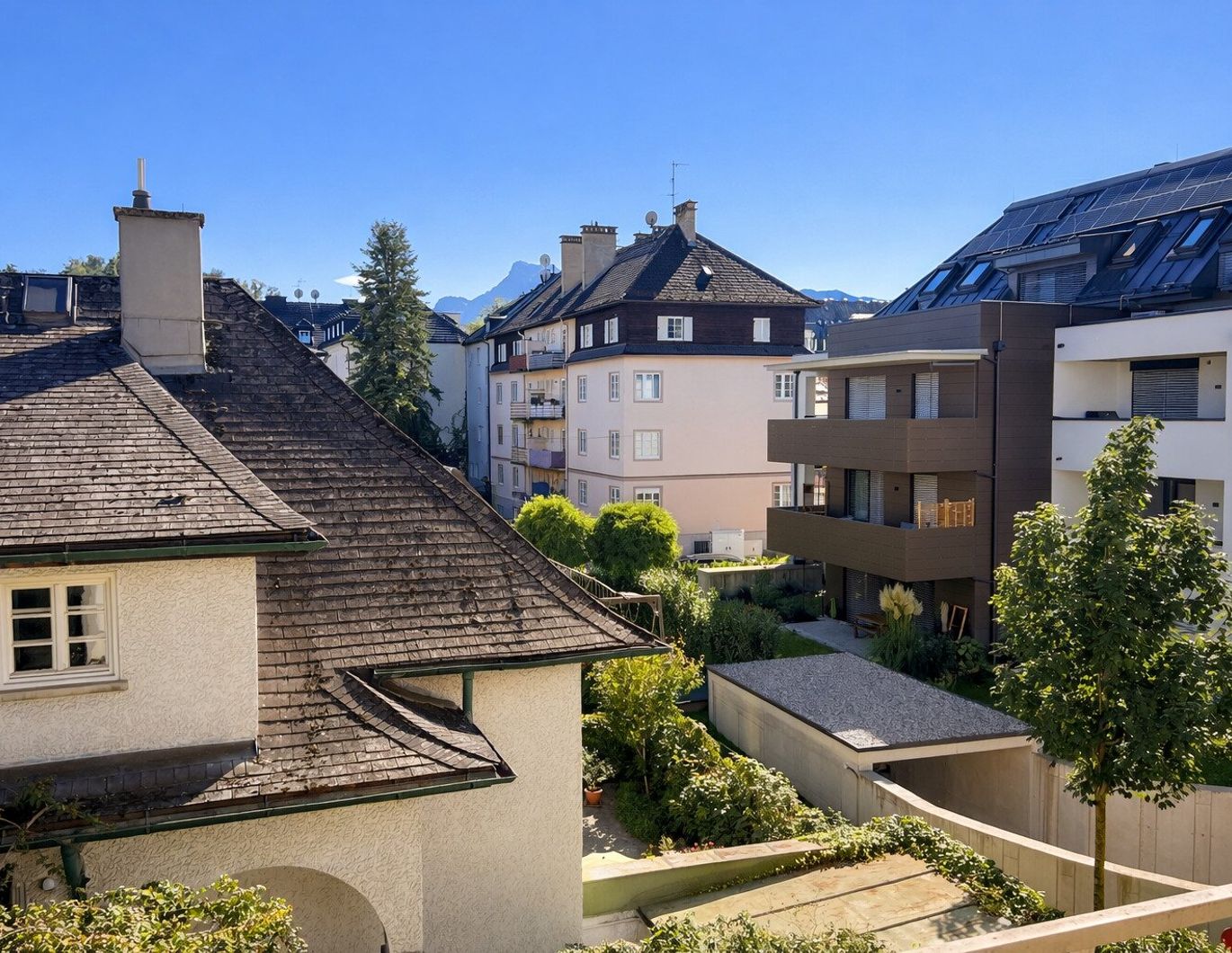 Großzügige 4-Zimmer-Wohnung mit Süd-Balkon in zentrumsnaher Lage von Salzburg