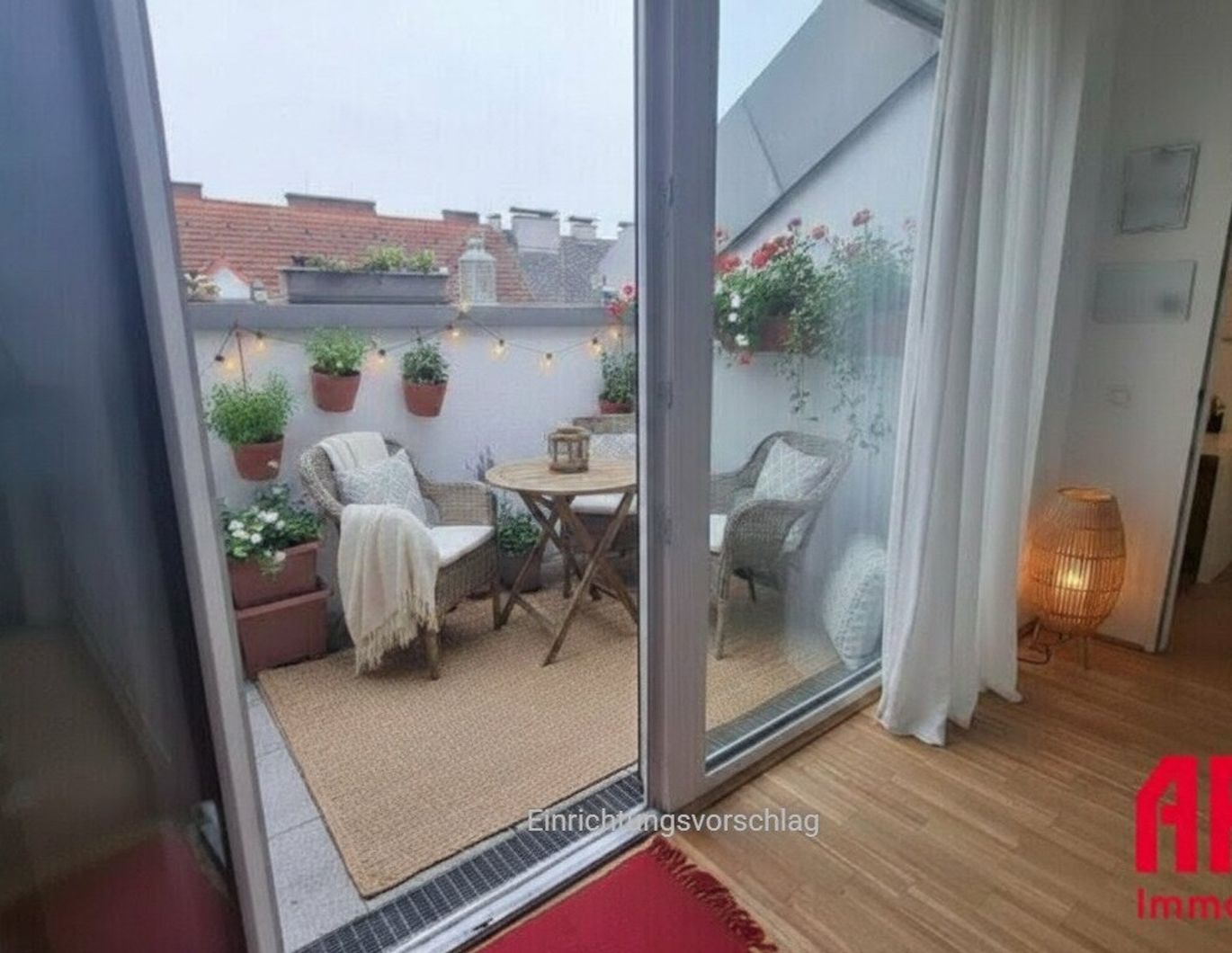URBANES WOHNEN - 2 ZIMMERWOHNUNG MIT TERRASSE UND NEUER KÜCHE - TOP 10
