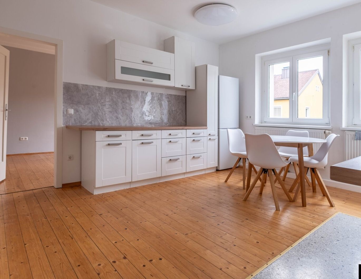 UNTERMÜHL: Schönes Apartment in idyllischer Lage mit zauberhaftem Donaublick