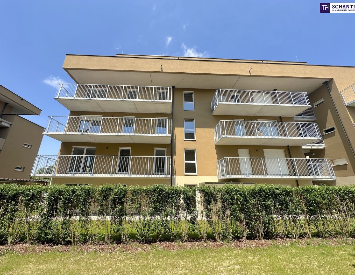 Genießen Sie herrliche Sommertage in Ihrem idyllischen Eigenarten - viele weitere Wohnungen auch mit Balkon verfügbar!