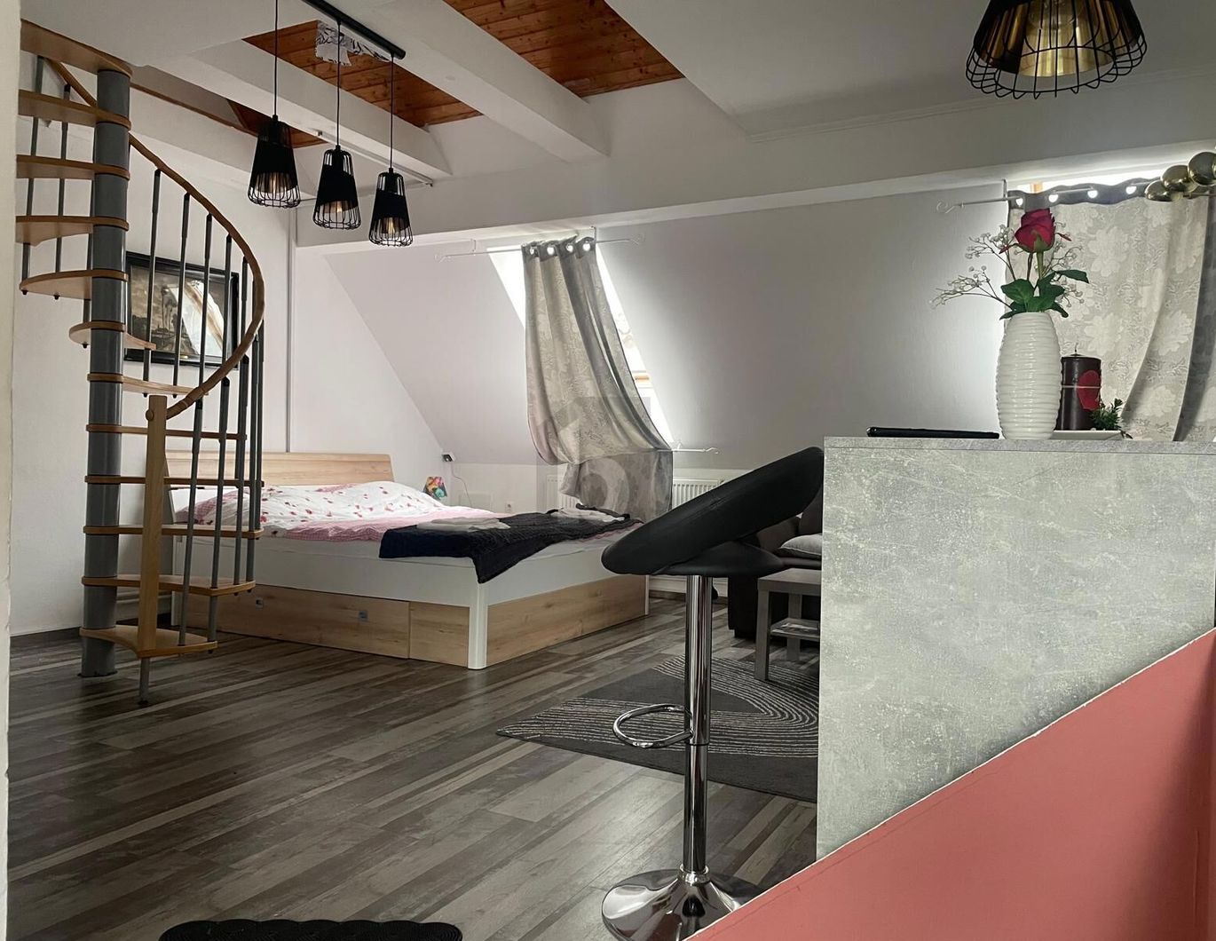 GEMÜTLICH IN ZENTRALER LAGE