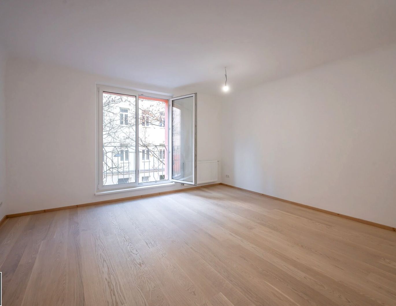 Modern sanierte 3 Zimmer Wohnung mit großem Potenzial in top Lage nahe U1 & Amalienbad (befristet vermietet!)