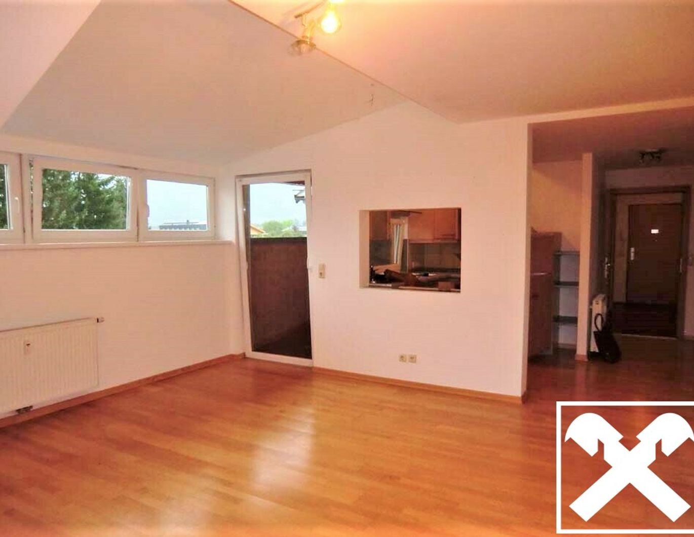 2 Zimmer-Dachgeschosswohnung