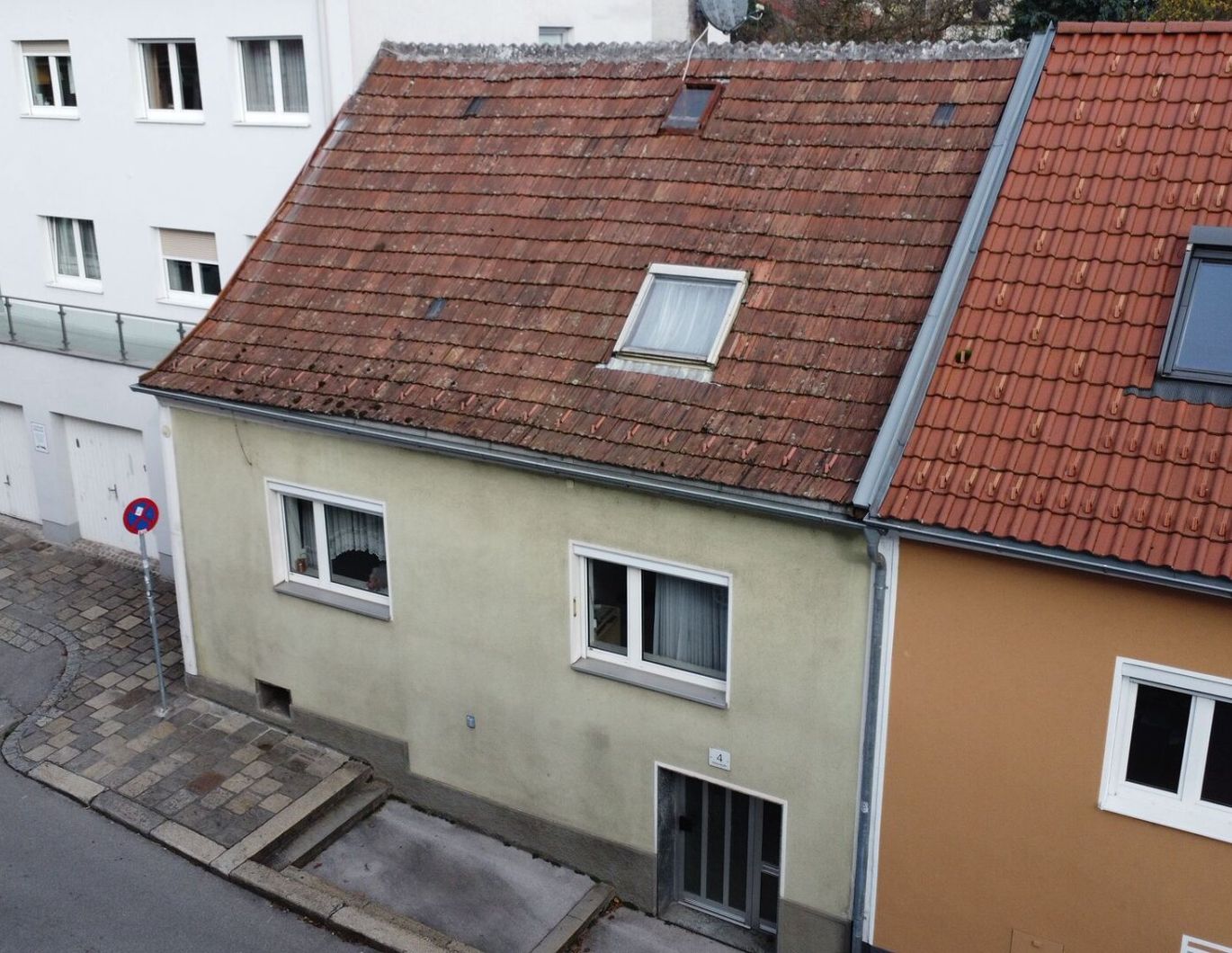 Charmantes Townhouse in Top-Lage Alturfahr - Mit eigenem Garten und Aufstockungspotenzial